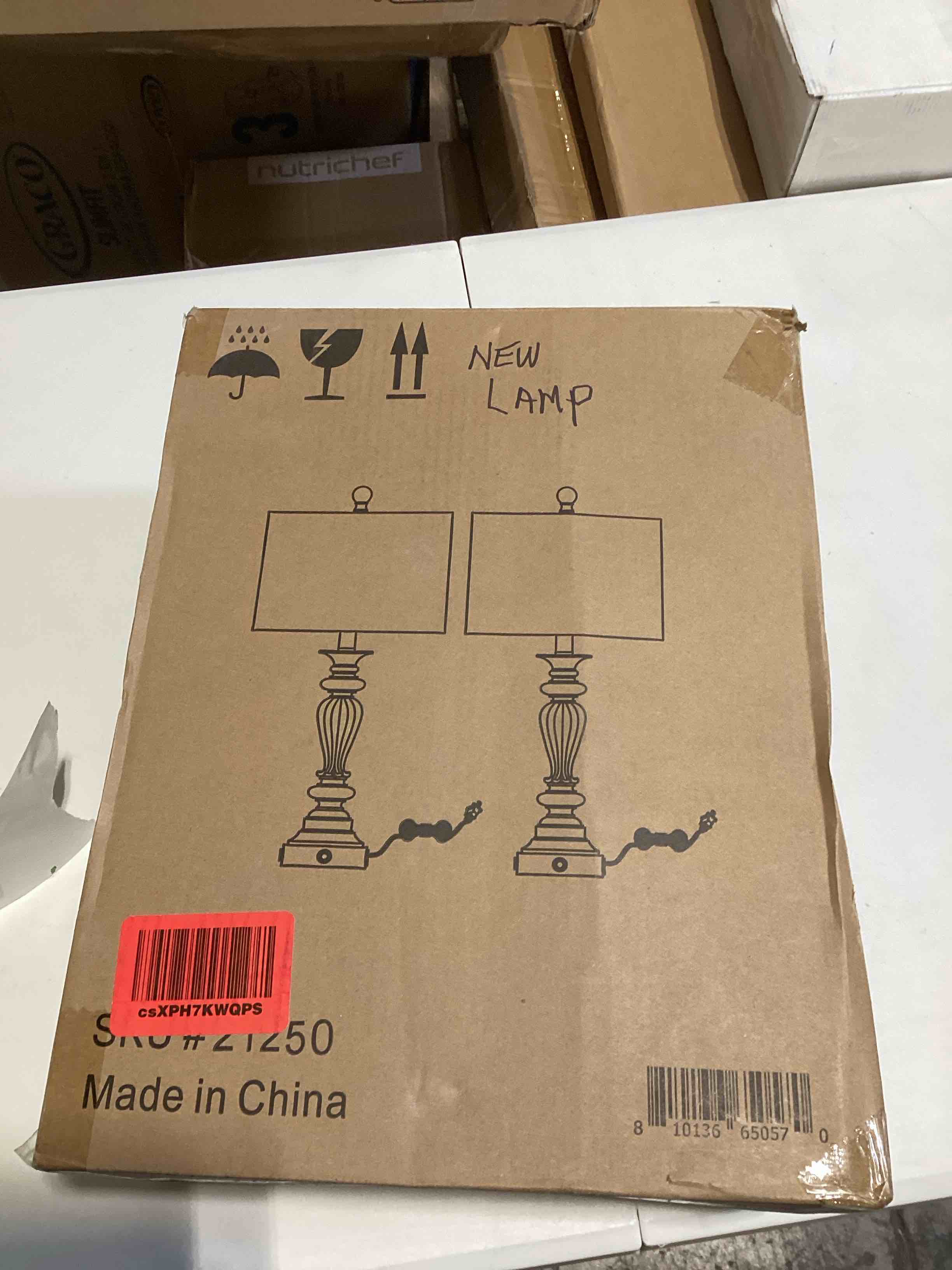 https://s3.amazonaws.com/lotting-images-prod/bidfta/GRN6633593_1727365297801.jpeg