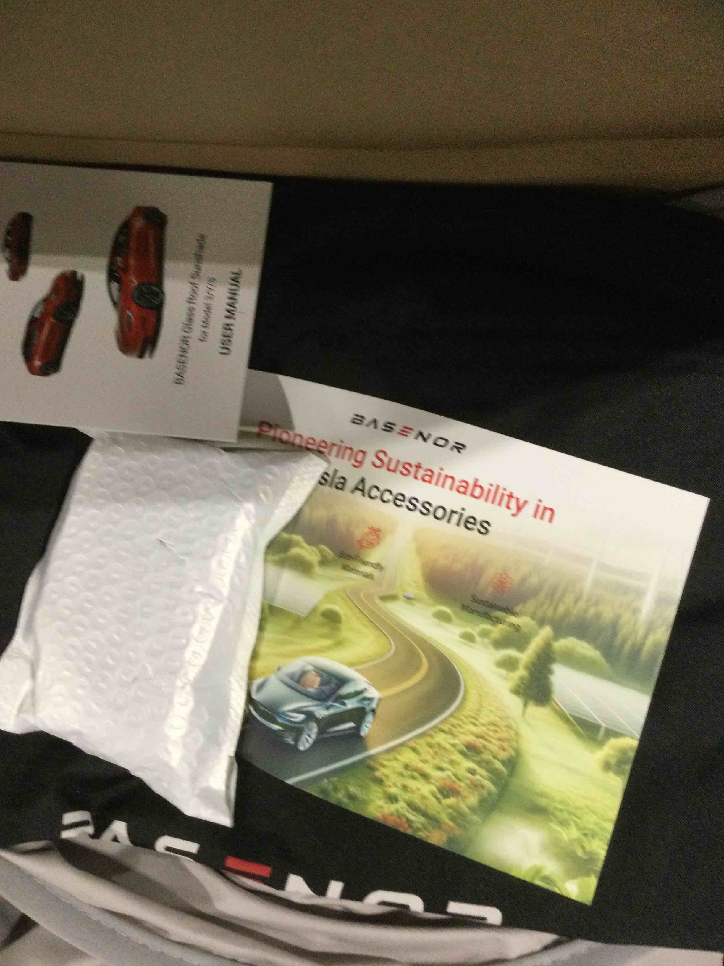 https://s3.amazonaws.com/lotting-images-prod/bidfta/GRN6634226_1729013040390.jpeg