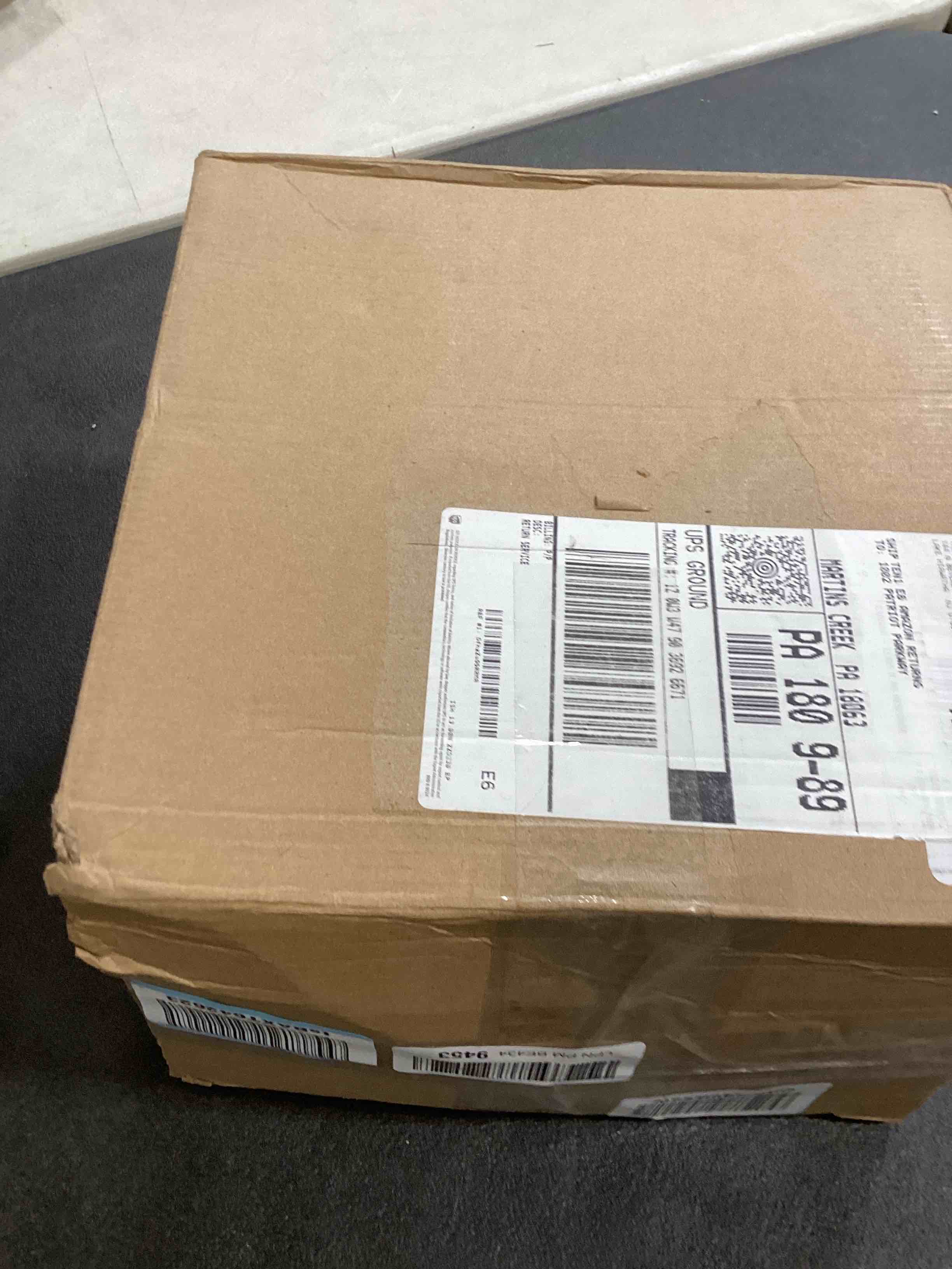 https://s3.amazonaws.com/lotting-images-prod/bidfta/GRN6634650_1729350510840.jpeg