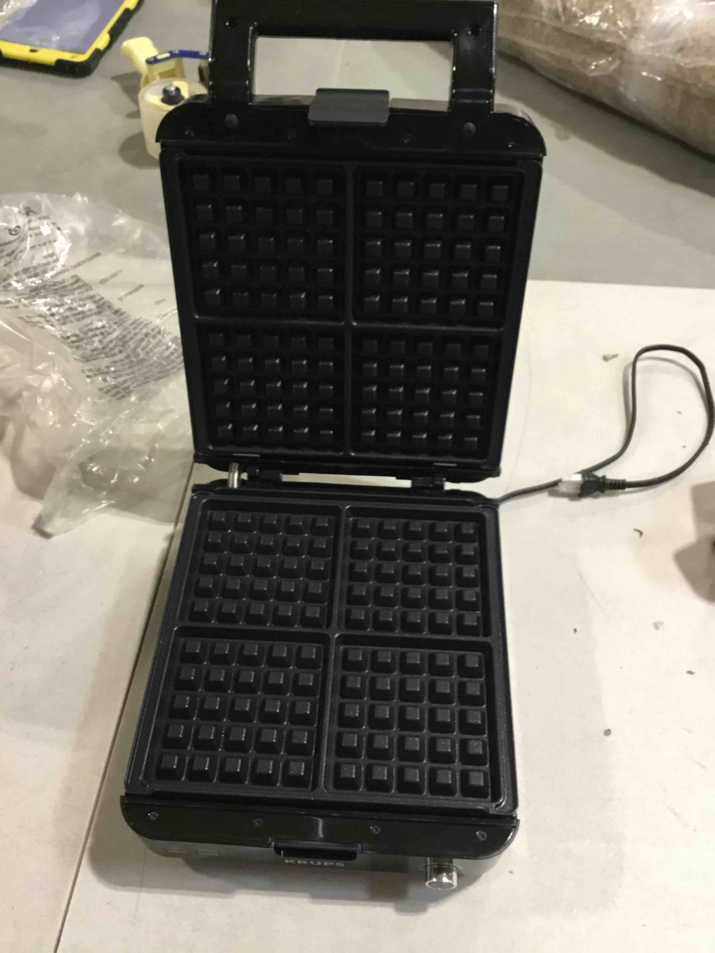 https://s3.amazonaws.com/lotting-images-prod/bidfta/GRN6636566_1726577877596.jpeg