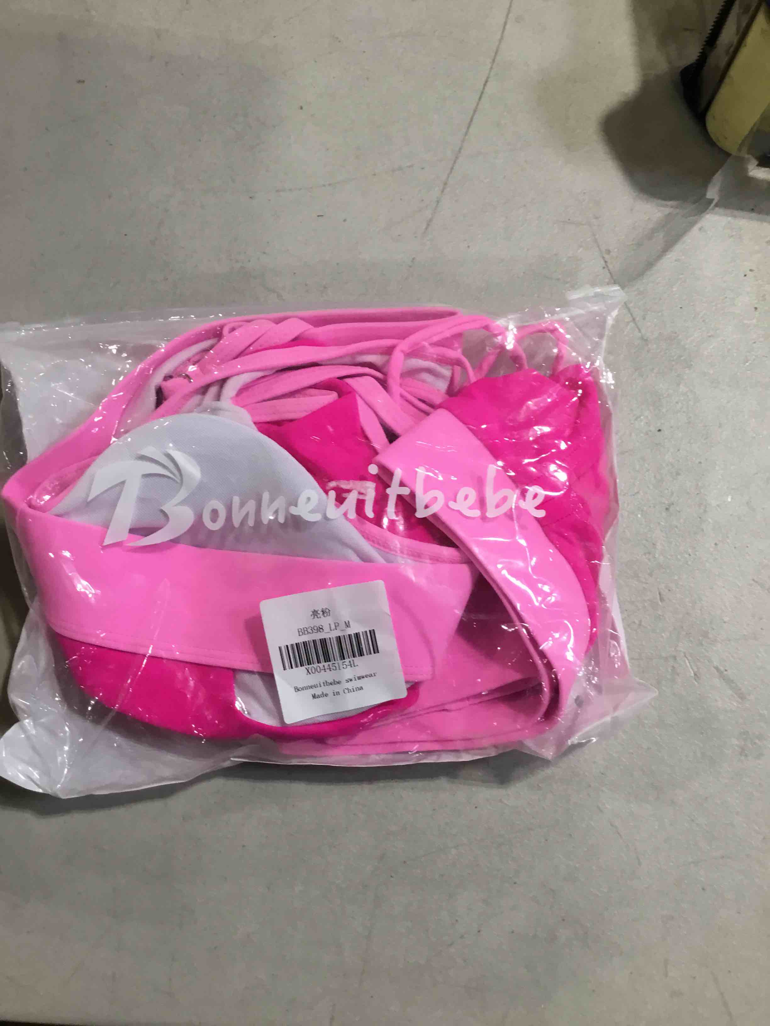 https://s3.amazonaws.com/lotting-images-prod/bidfta/GRN6637601_1727369526705.jpeg