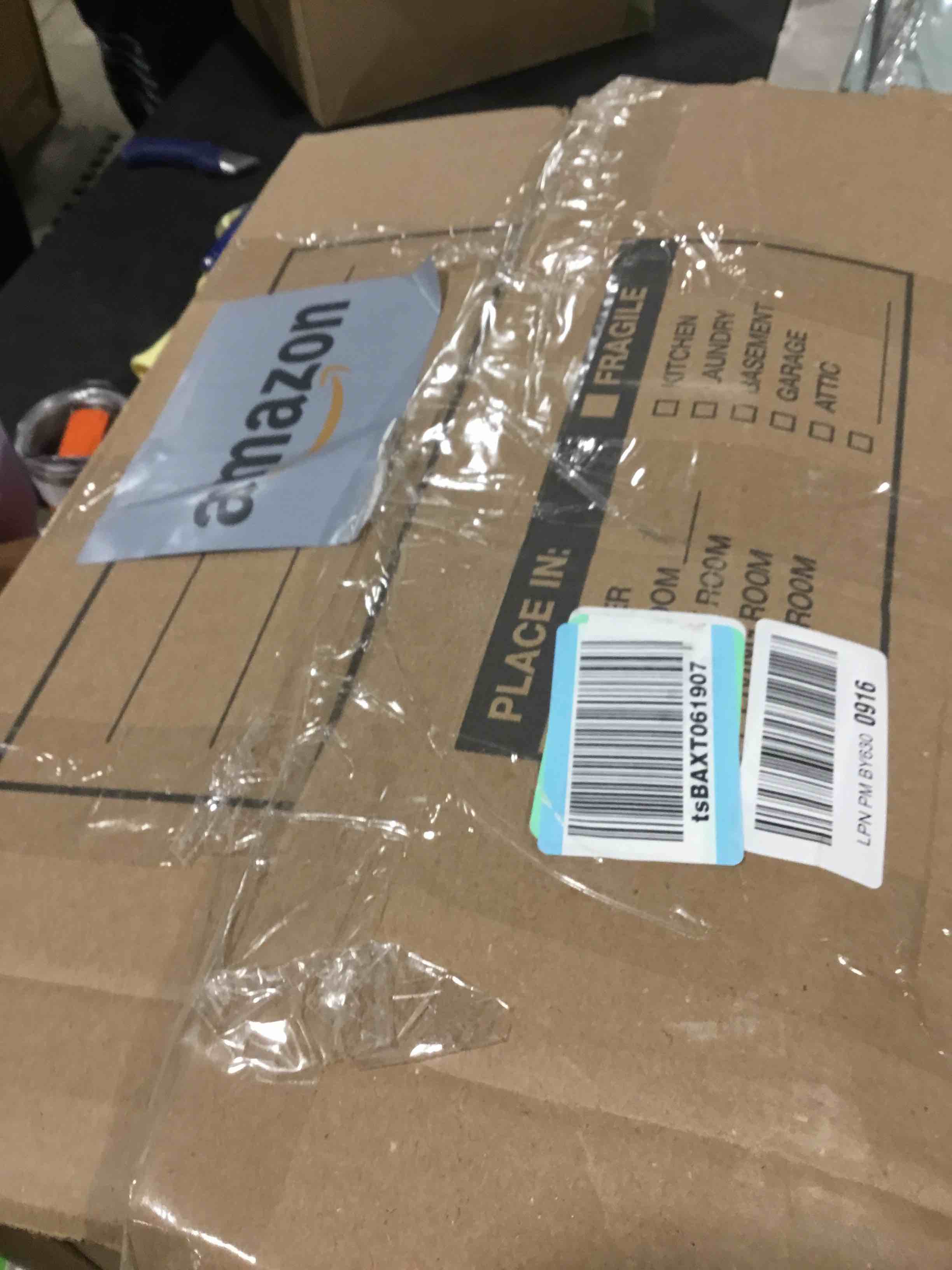 https://s3.amazonaws.com/lotting-images-prod/bidfta/GRN6638875_1728996497899.jpeg