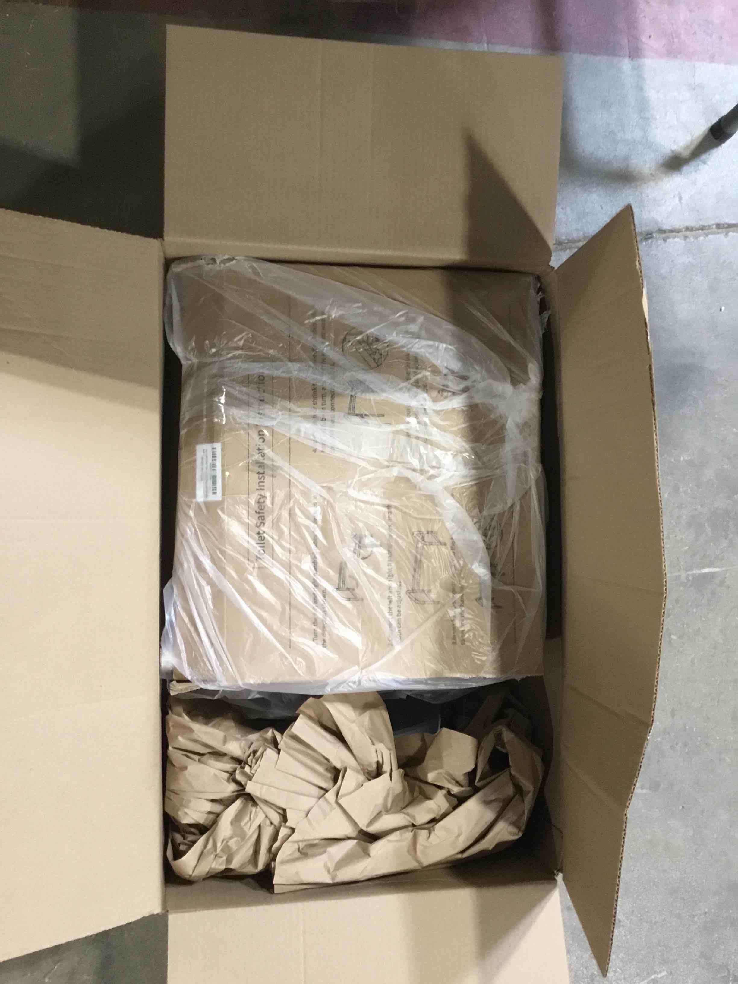 https://s3.amazonaws.com/lotting-images-prod/bidfta/GRN6642342_1728061523730.jpeg