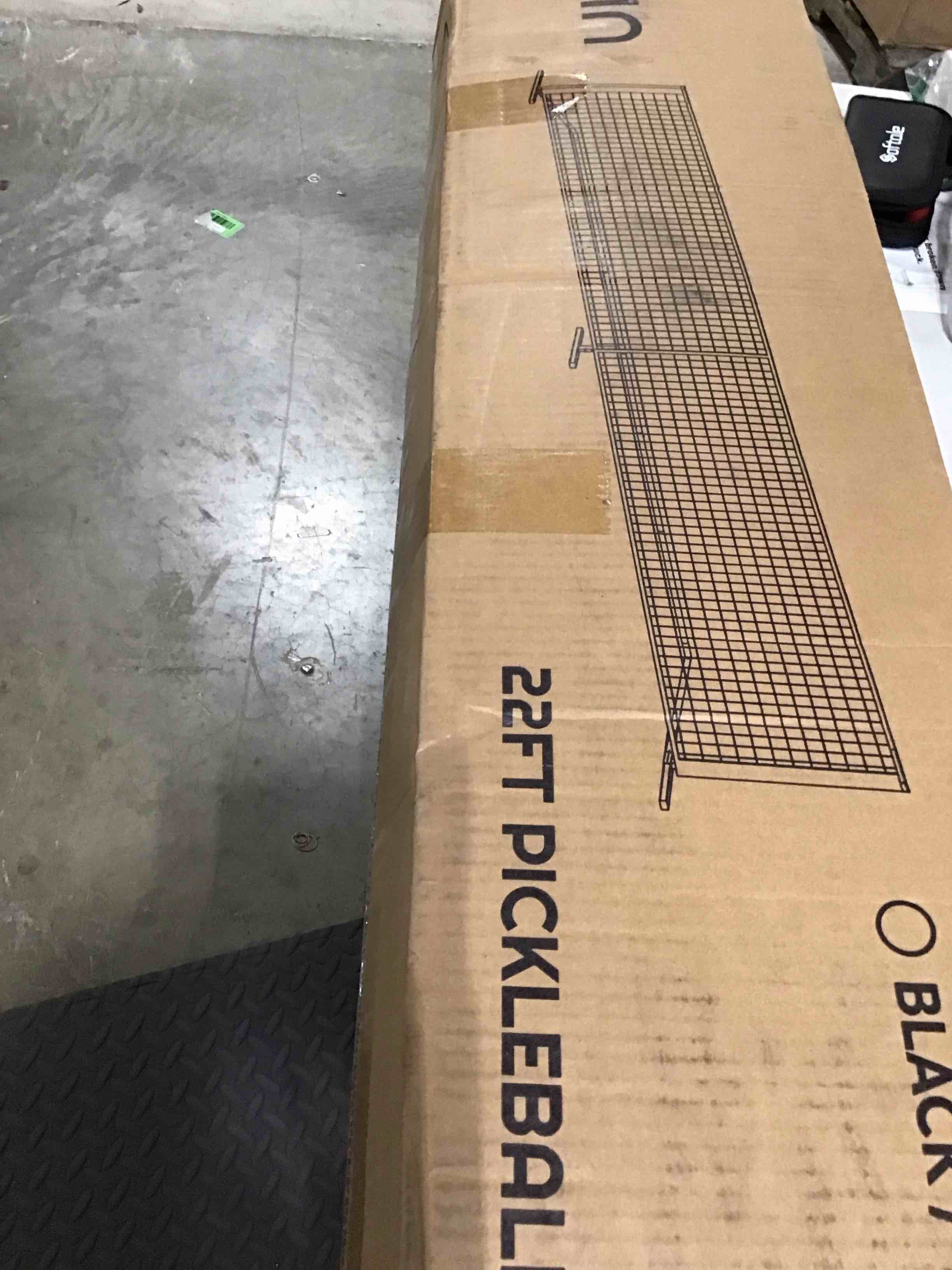 https://s3.amazonaws.com/lotting-images-prod/bidfta/GRN6643630_1727982383927.jpeg