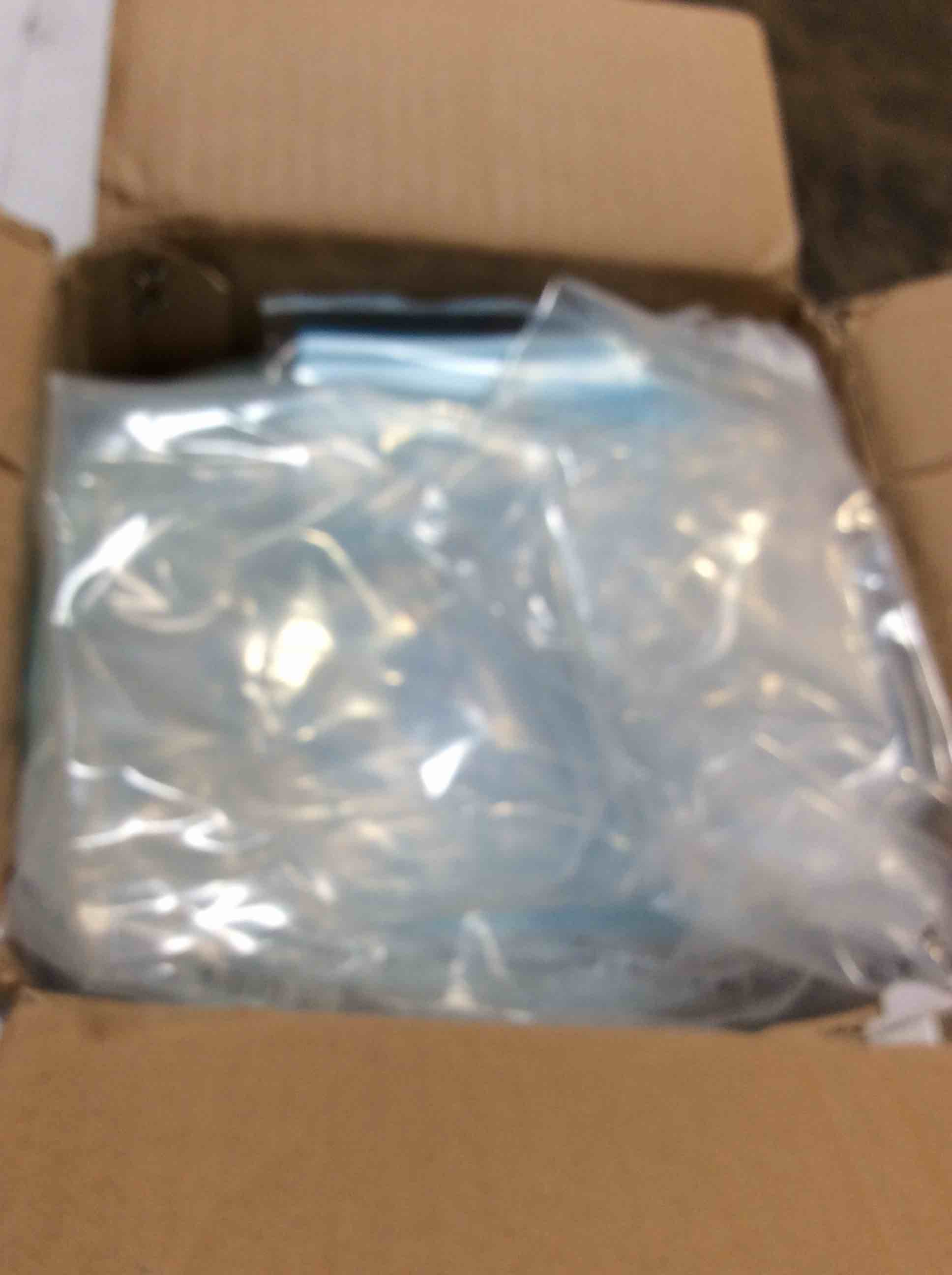 https://s3.amazonaws.com/lotting-images-prod/bidfta/GRN6644542_1727801416495.jpeg