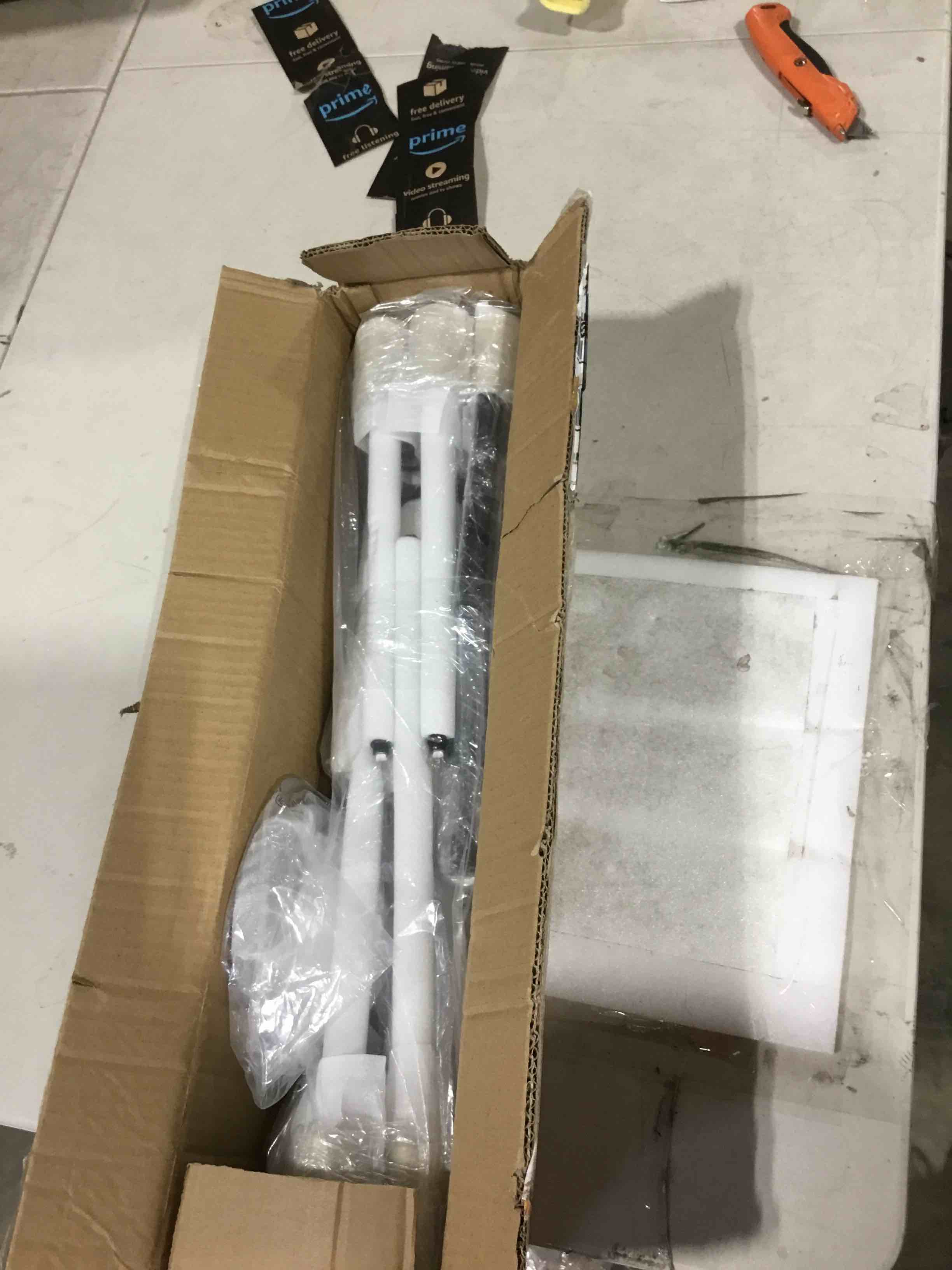 https://s3.amazonaws.com/lotting-images-prod/bidfta/GRN6645572_1727358660122.jpeg
