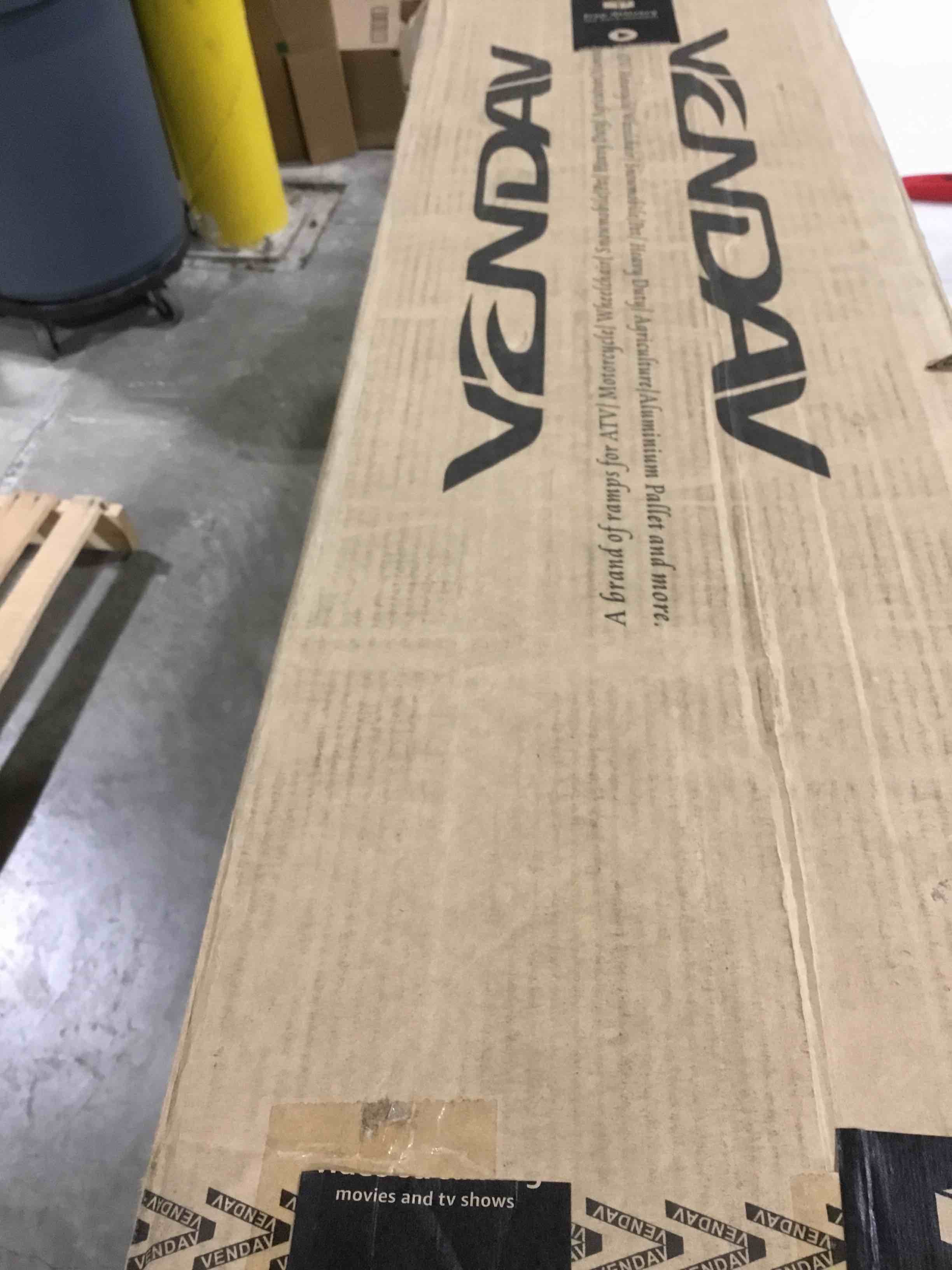 https://s3.amazonaws.com/lotting-images-prod/bidfta/GRN6647749_1729166548552.jpeg