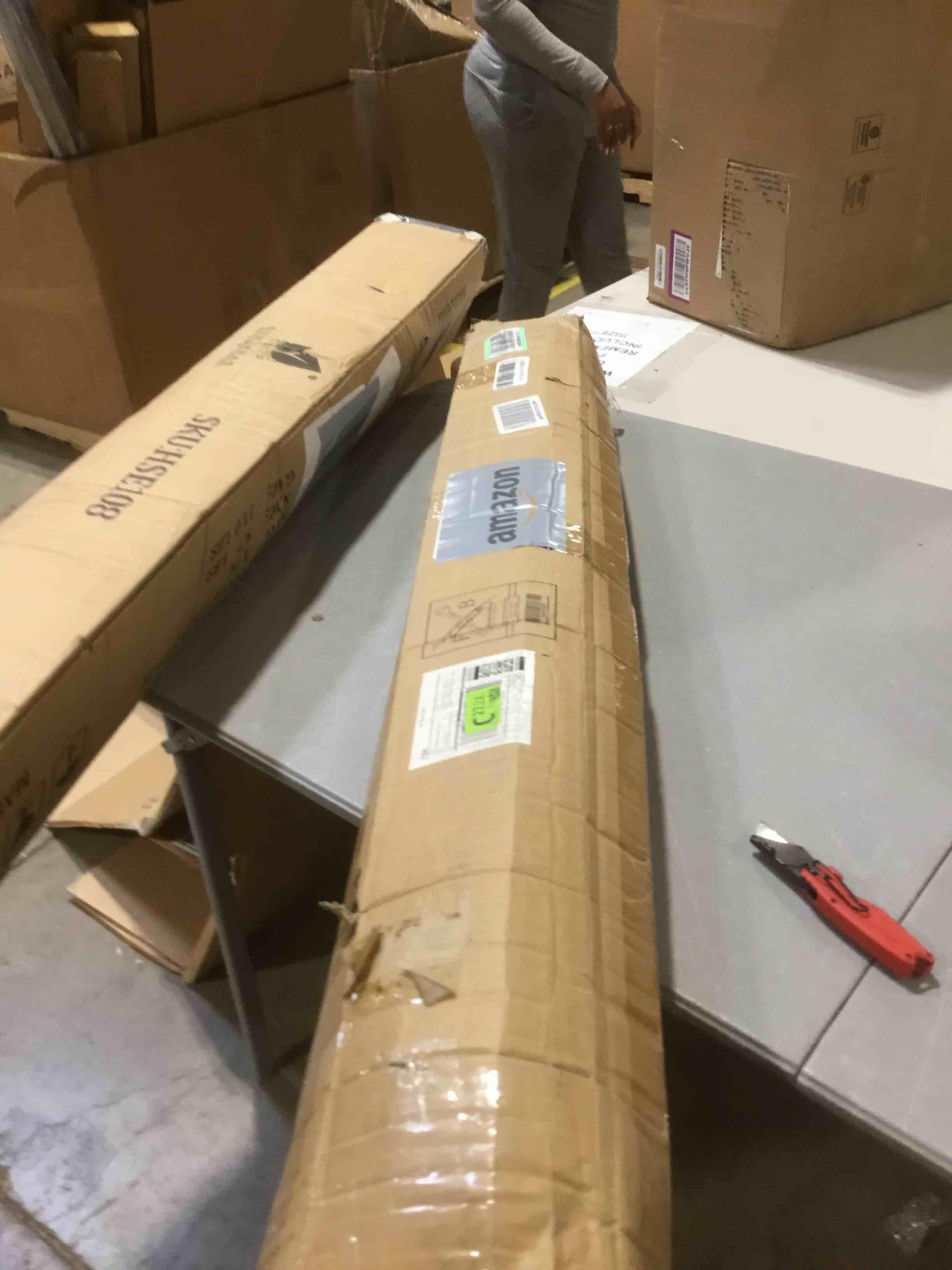 https://s3.amazonaws.com/lotting-images-prod/bidfta/GRN6650102_1727726359997.jpeg