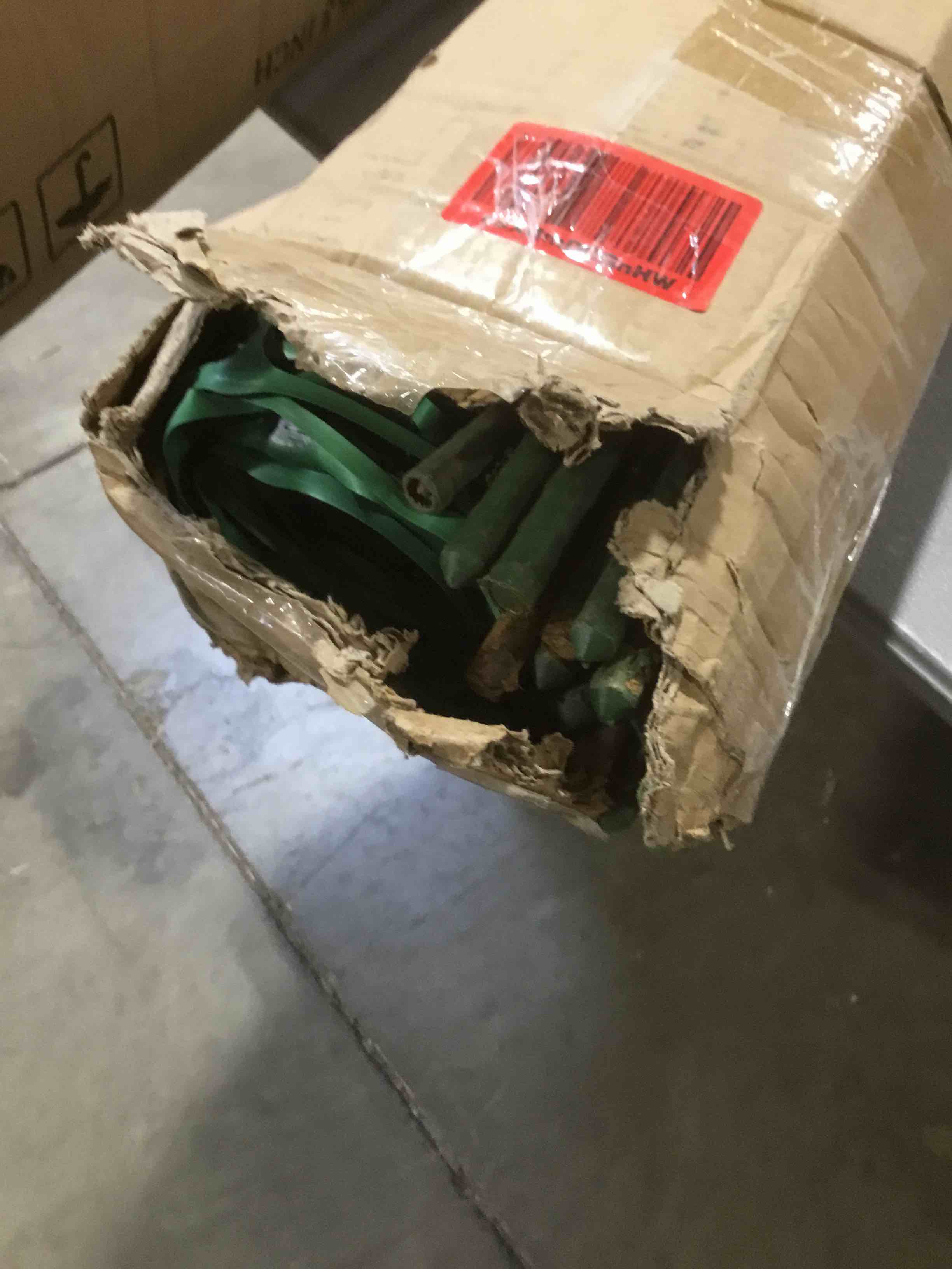 https://s3.amazonaws.com/lotting-images-prod/bidfta/GRN6650102_1727726421861.jpeg
