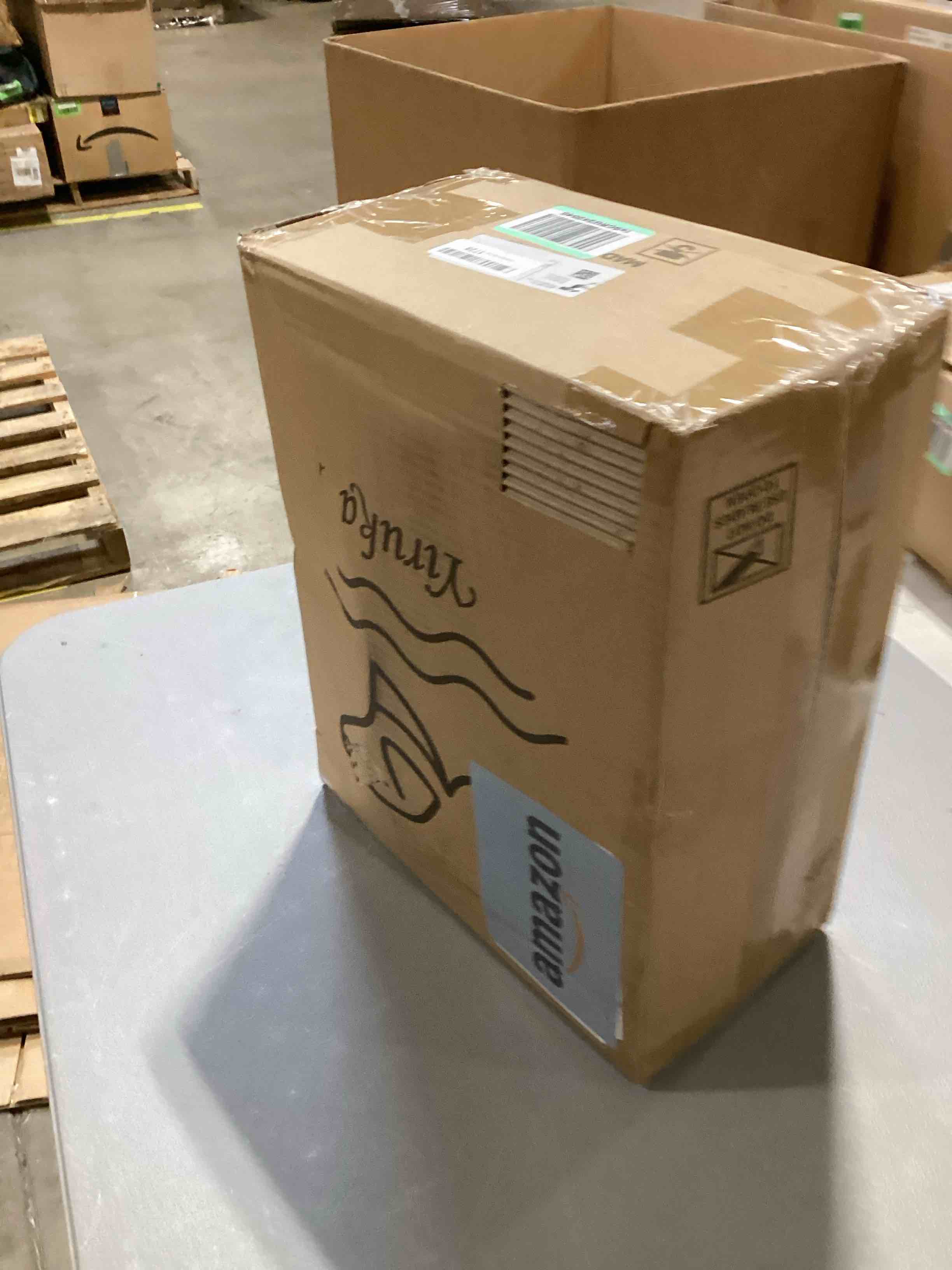 https://s3.amazonaws.com/lotting-images-prod/bidfta/GRN6650192_1727796945093.jpeg