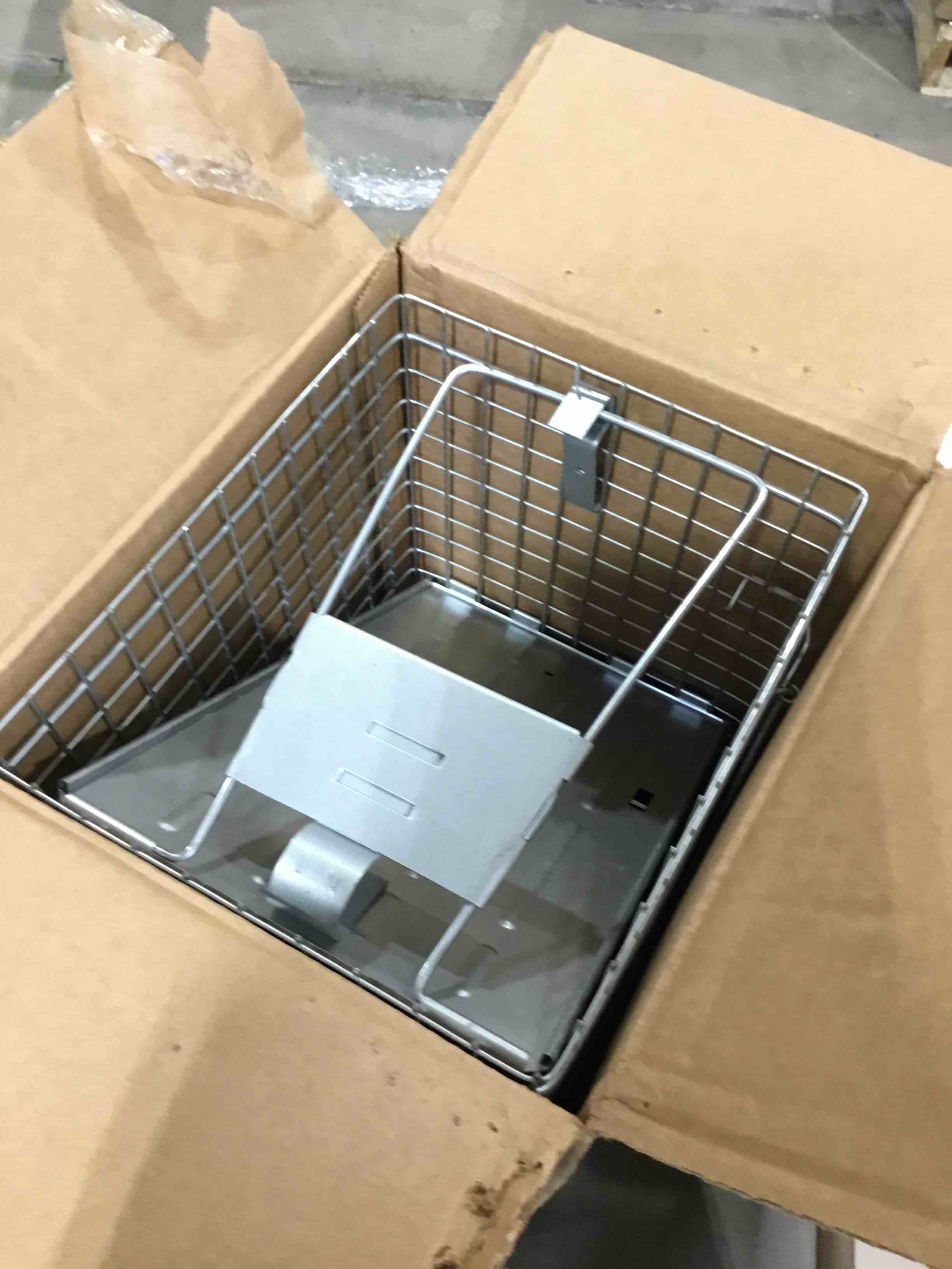 https://s3.amazonaws.com/lotting-images-prod/bidfta/GRN6651659_1727374654409.jpeg