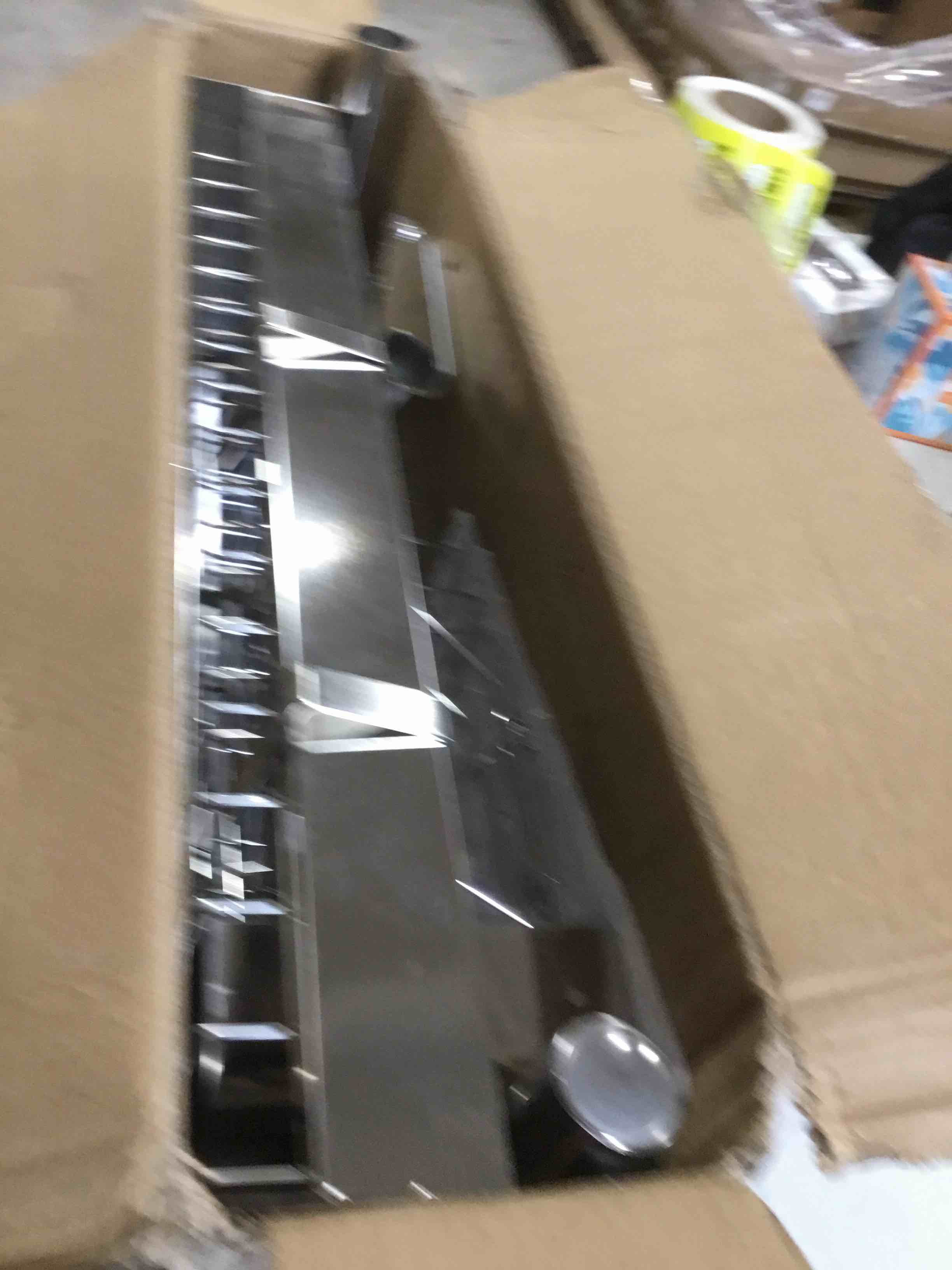 https://s3.amazonaws.com/lotting-images-prod/bidfta/GRN6652408_1728583680176.jpeg