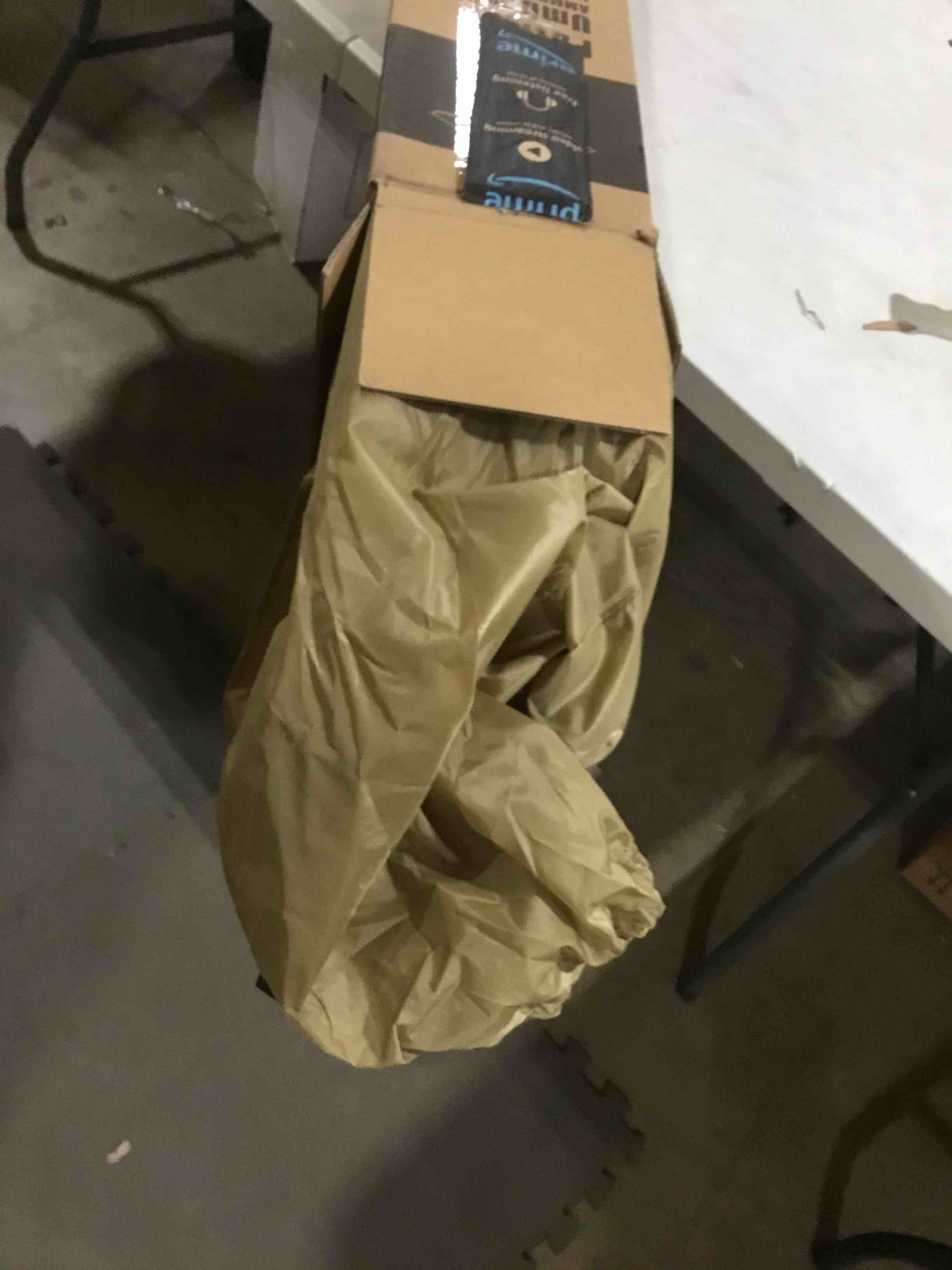 https://s3.amazonaws.com/lotting-images-prod/bidfta/GRN6652720_1728920396550.jpeg