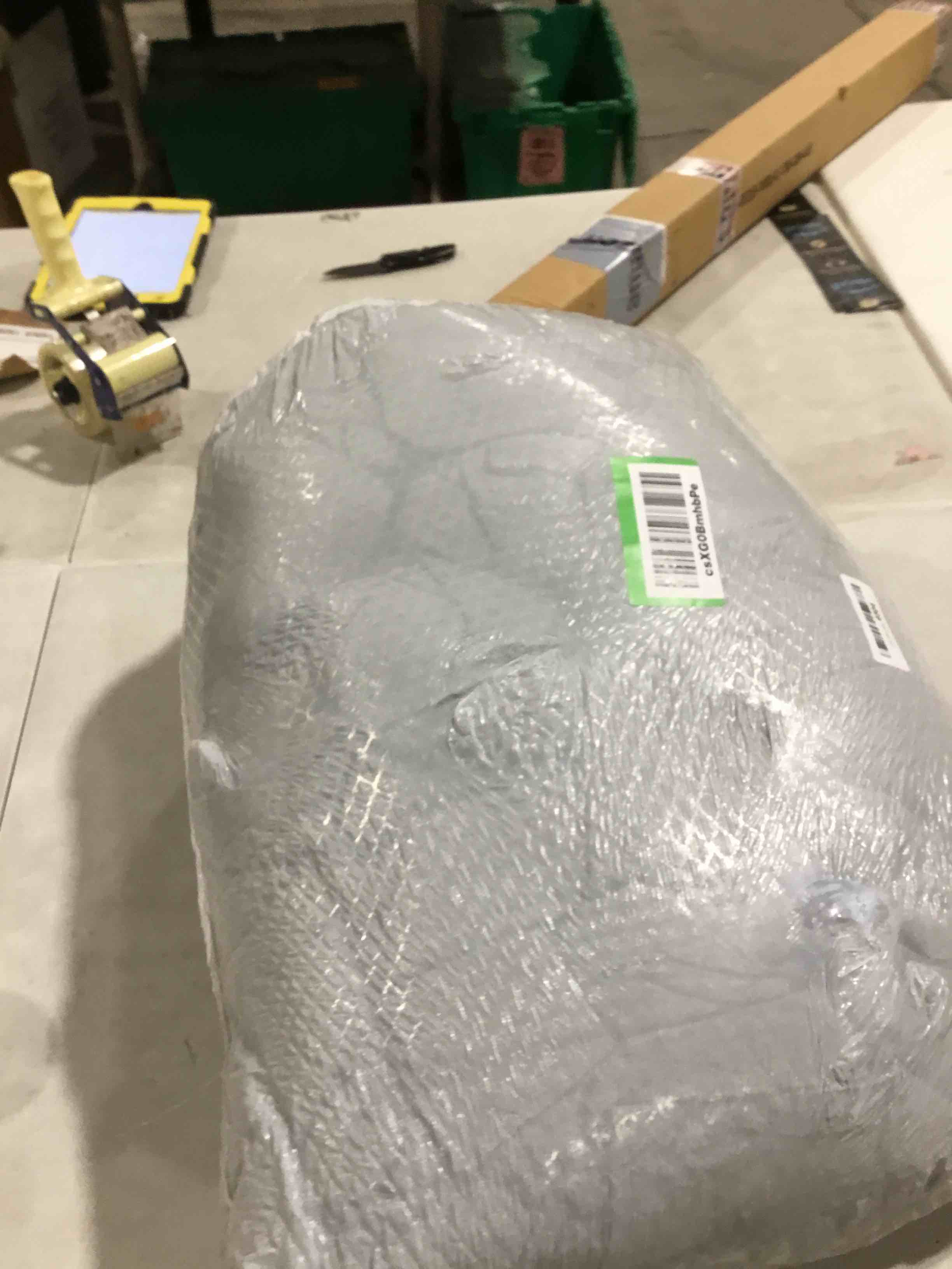 https://s3.amazonaws.com/lotting-images-prod/bidfta/GRN6652922_1729012277717.jpeg