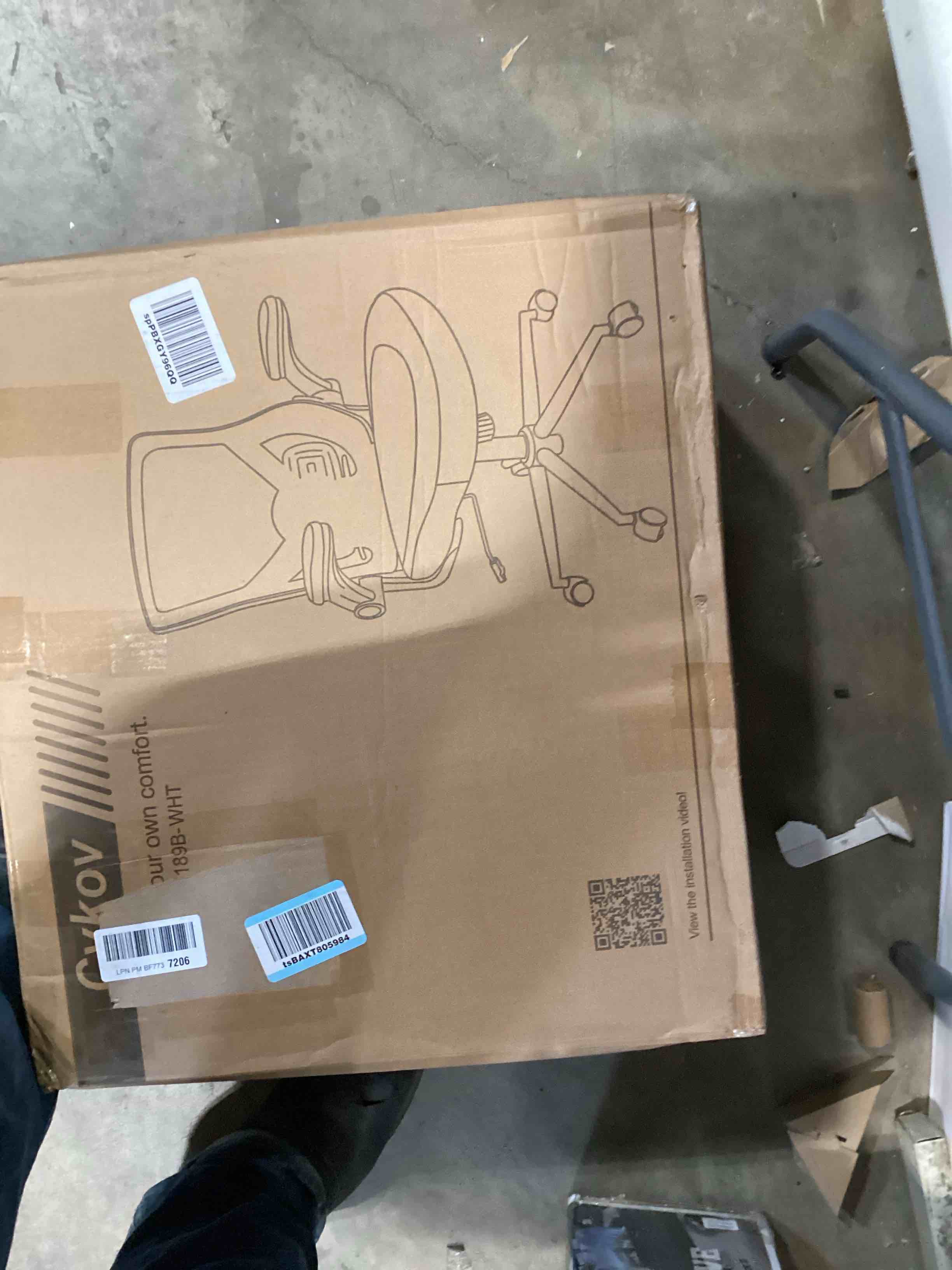 https://s3.amazonaws.com/lotting-images-prod/bidfta/GRN6652957_1727201750807.jpeg