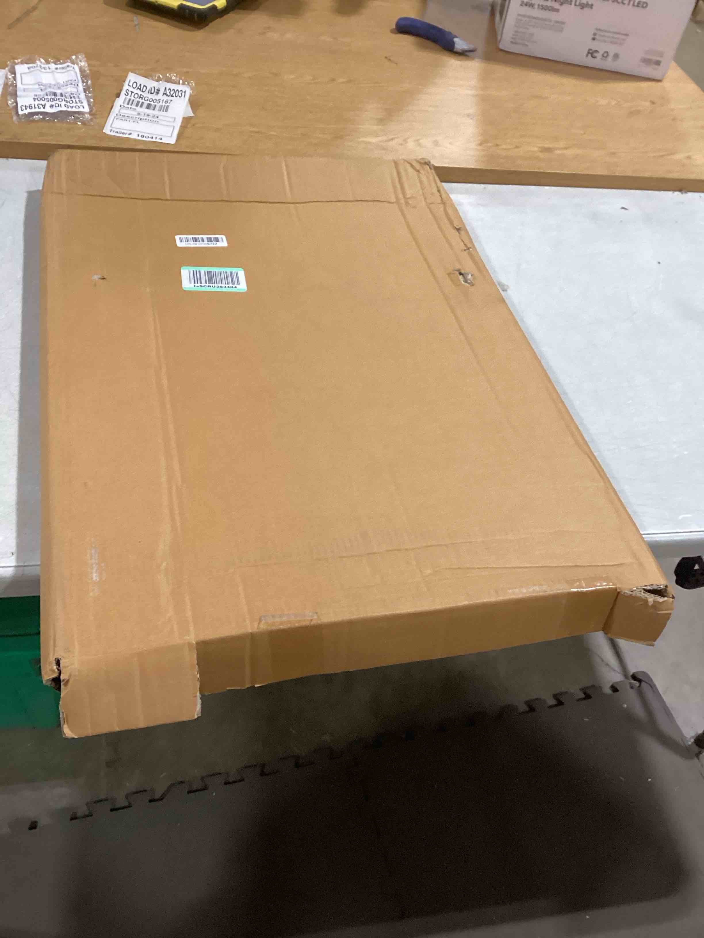 https://s3.amazonaws.com/lotting-images-prod/bidfta/GRN6653029_1727352117304.jpeg