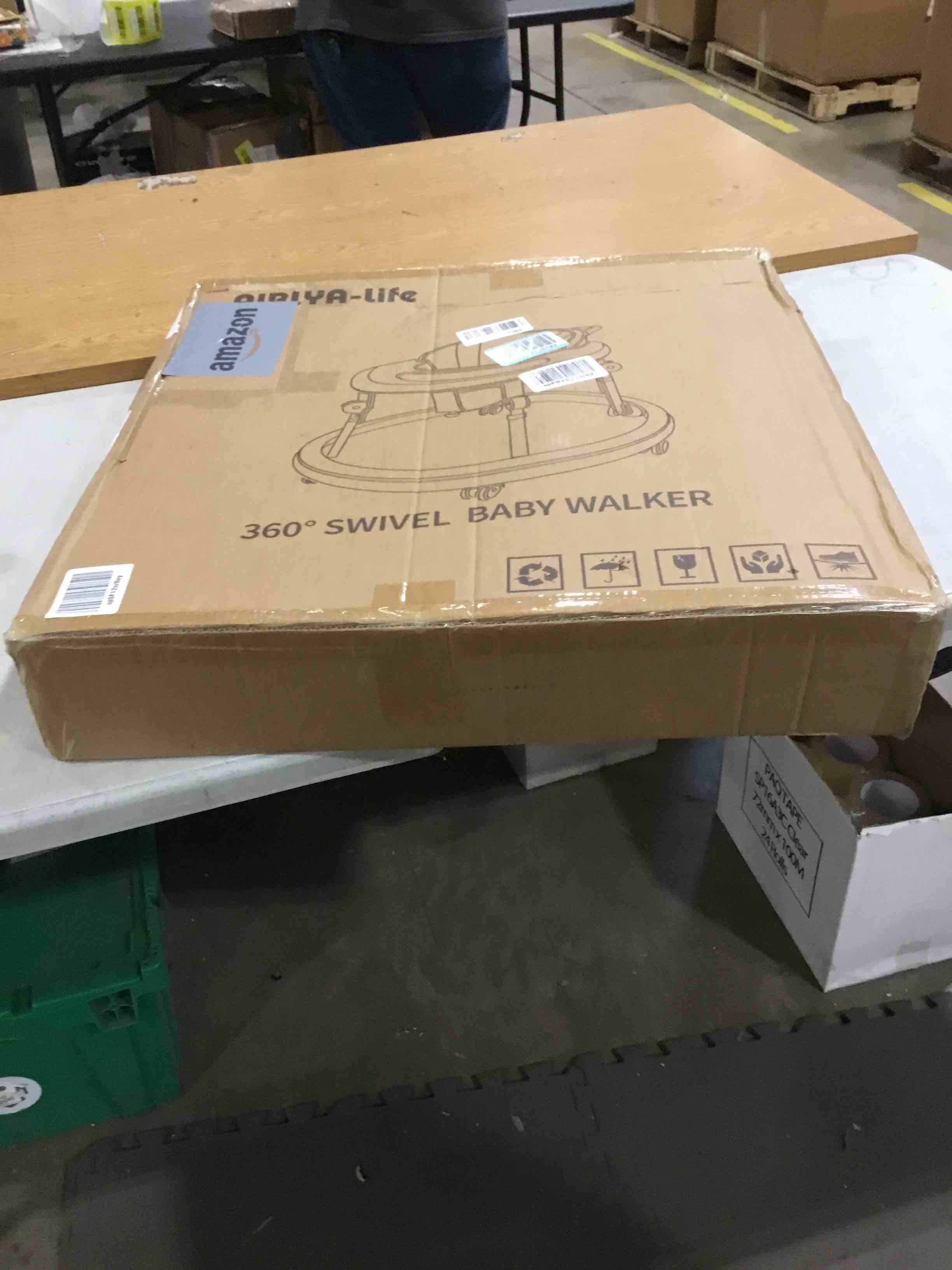 https://s3.amazonaws.com/lotting-images-prod/bidfta/GRN6653211_1727446857074.jpeg