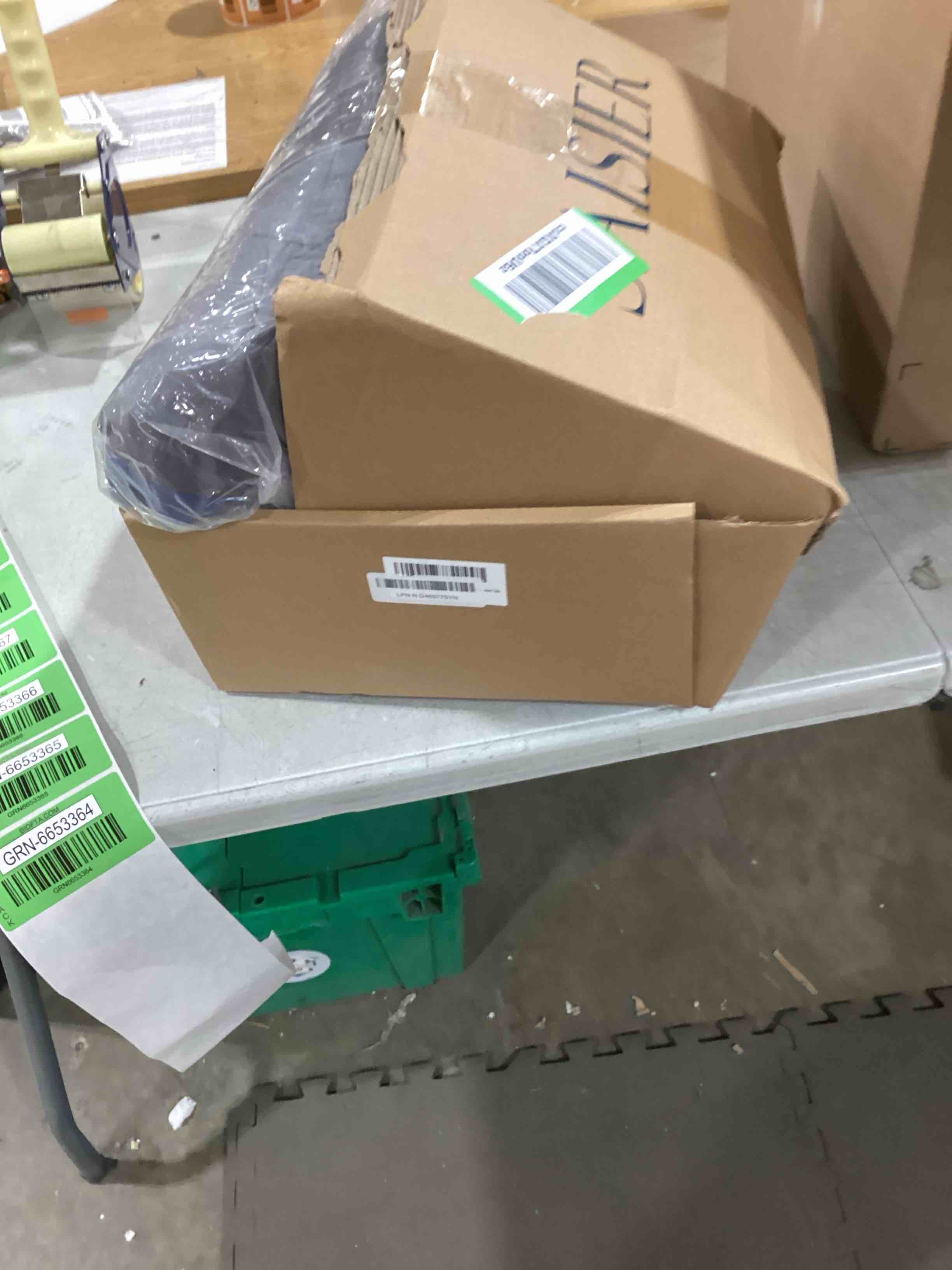 https://s3.amazonaws.com/lotting-images-prod/bidfta/GRN6653364_1727708073433.jpeg