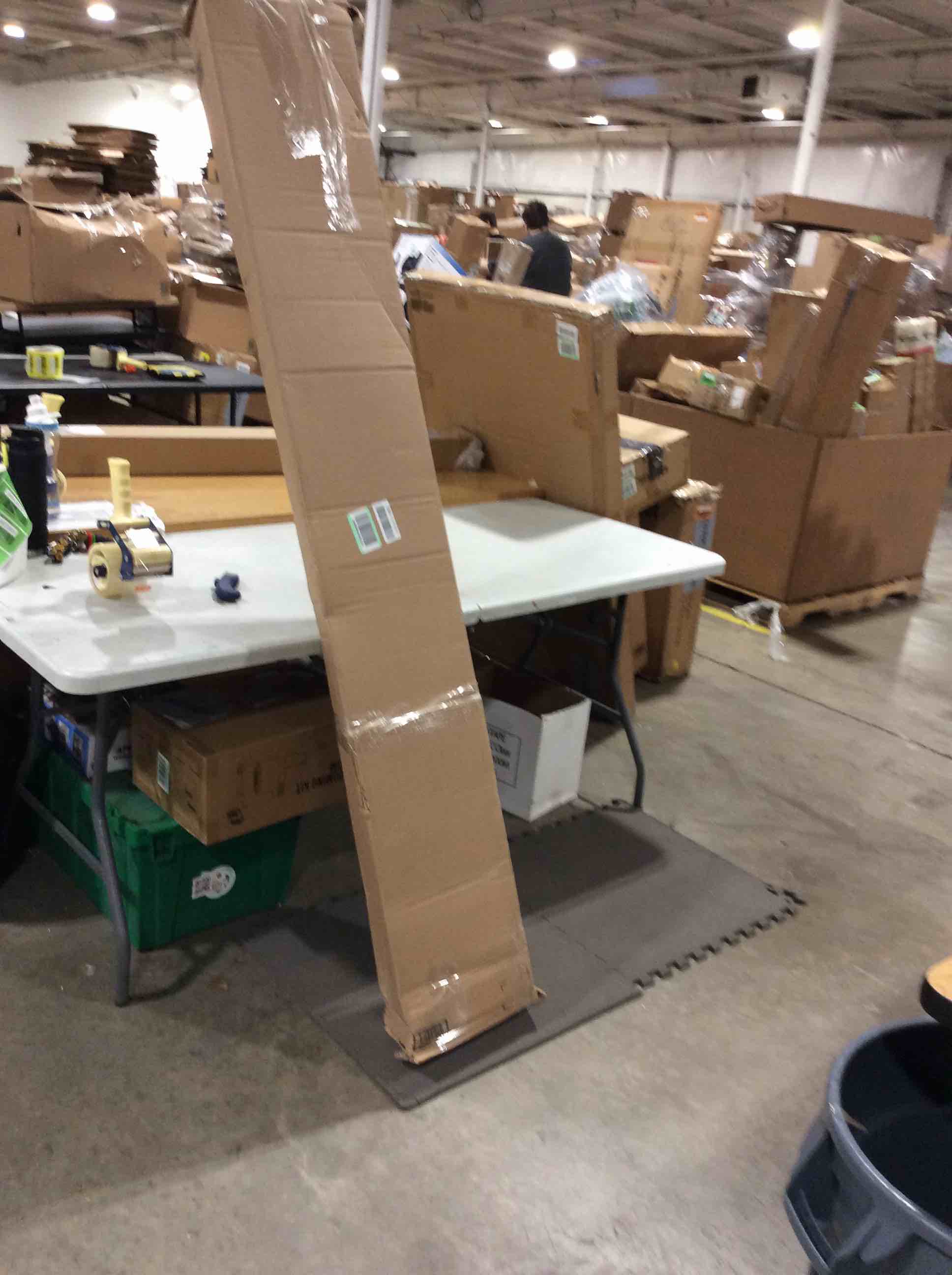 https://s3.amazonaws.com/lotting-images-prod/bidfta/GRN6653905_1728041315112.jpeg