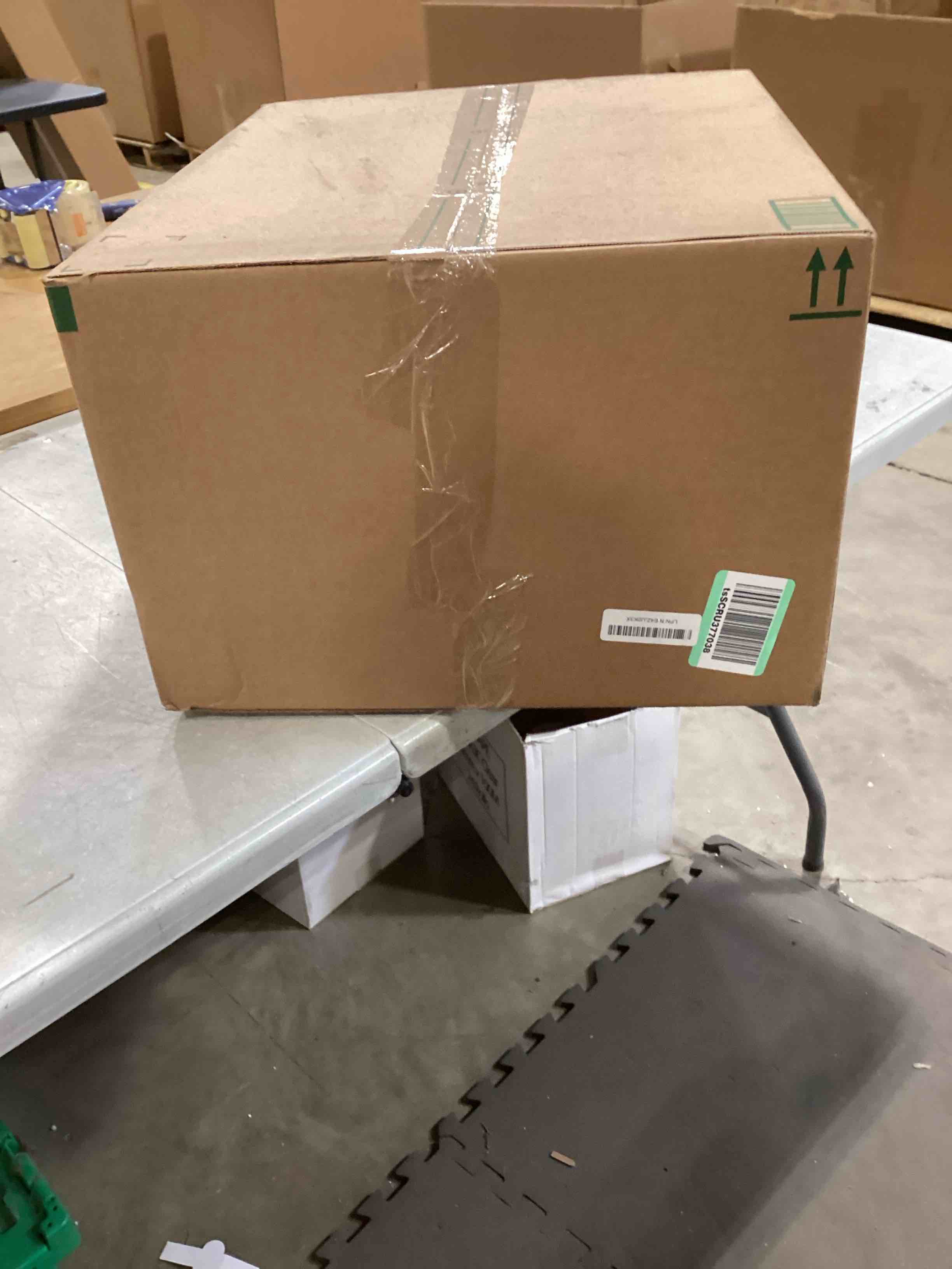 https://s3.amazonaws.com/lotting-images-prod/bidfta/GRN6653986_1728065780339.jpeg