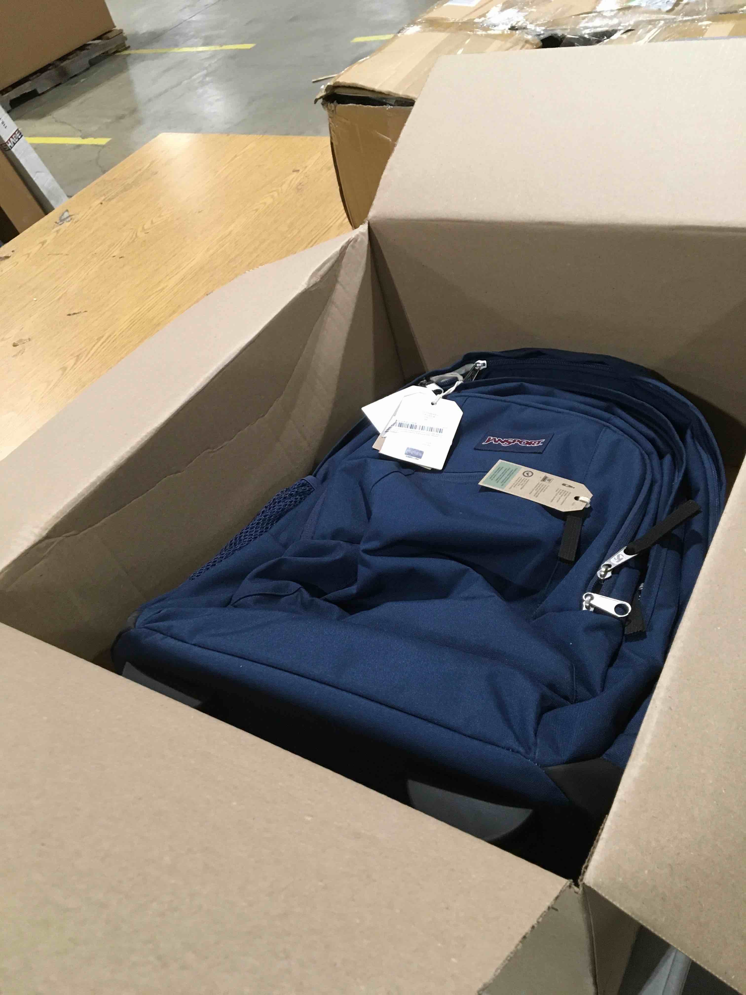 https://s3.amazonaws.com/lotting-images-prod/bidfta/GRN6654077_1728301928717.jpeg