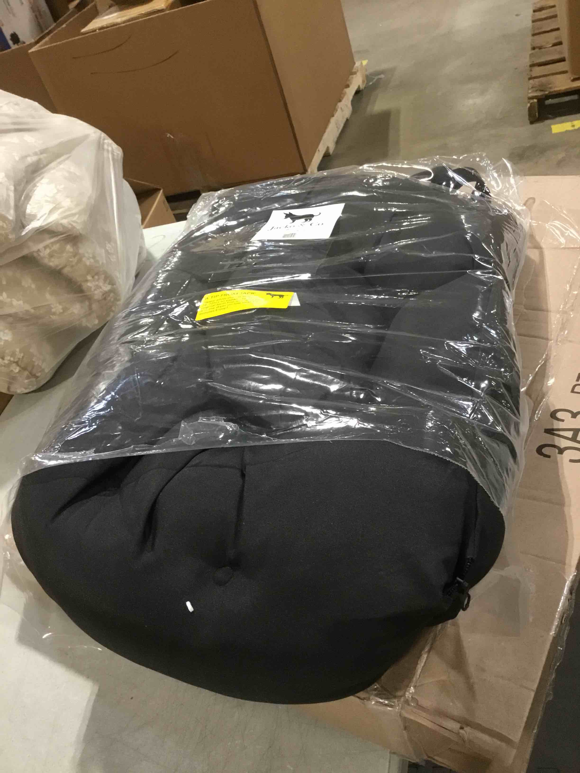 https://s3.amazonaws.com/lotting-images-prod/bidfta/GRN6654206_1728324493858.jpeg
