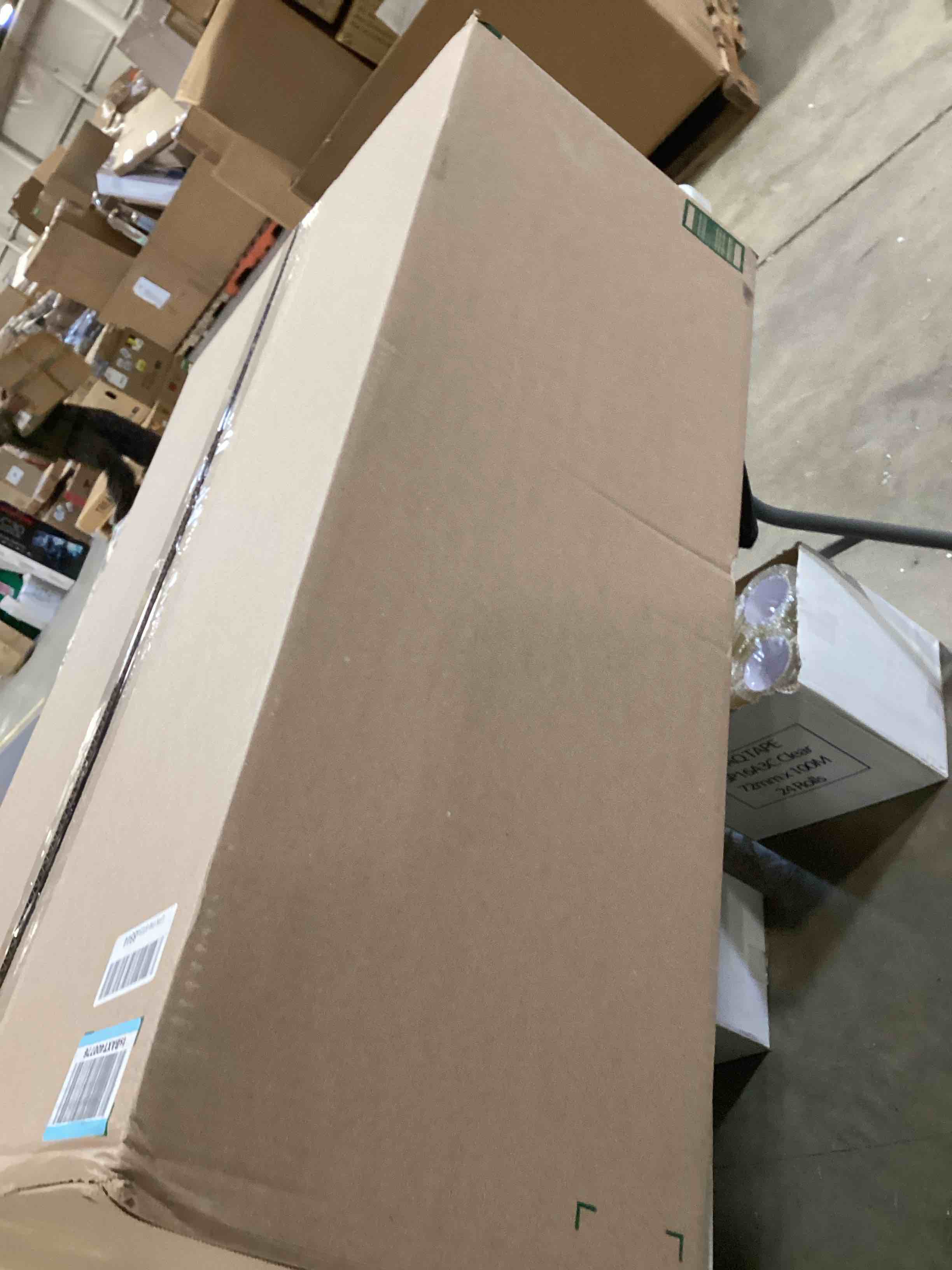 https://s3.amazonaws.com/lotting-images-prod/bidfta/GRN6654432_1728416266667.jpeg