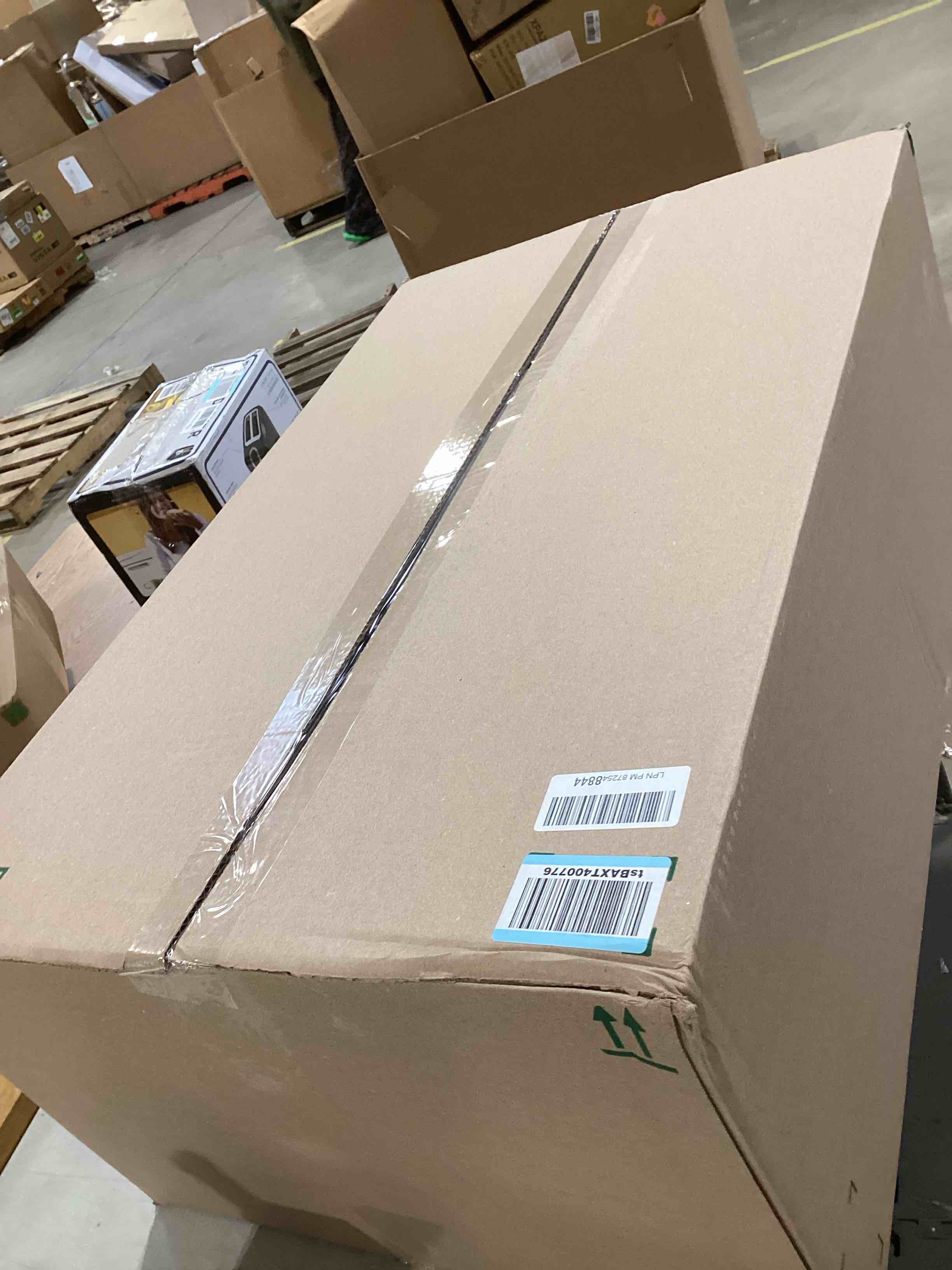 https://s3.amazonaws.com/lotting-images-prod/bidfta/GRN6654432_1728416268663.jpeg