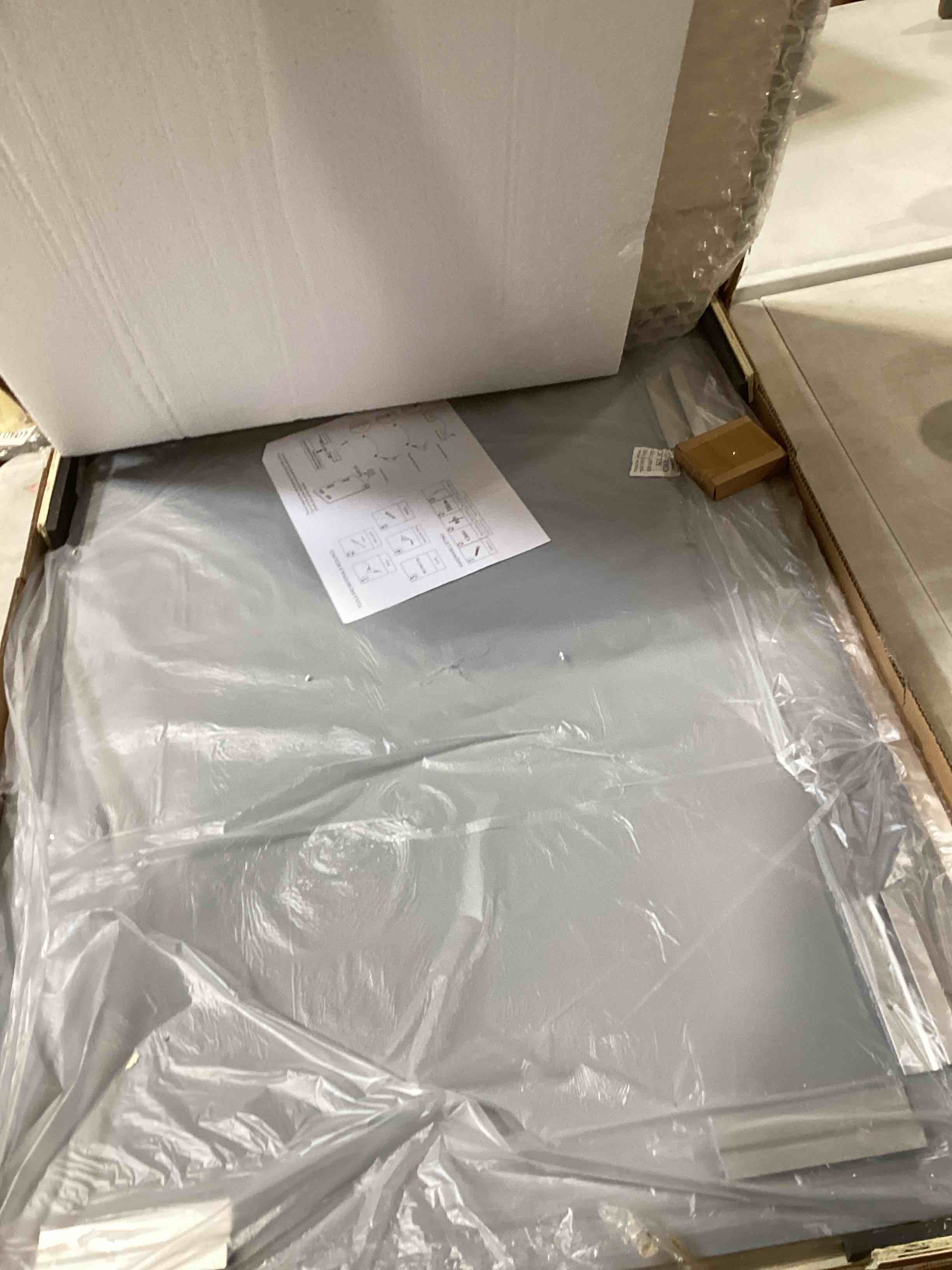 https://s3.amazonaws.com/lotting-images-prod/bidfta/GRN6654874_1728580952916.jpeg