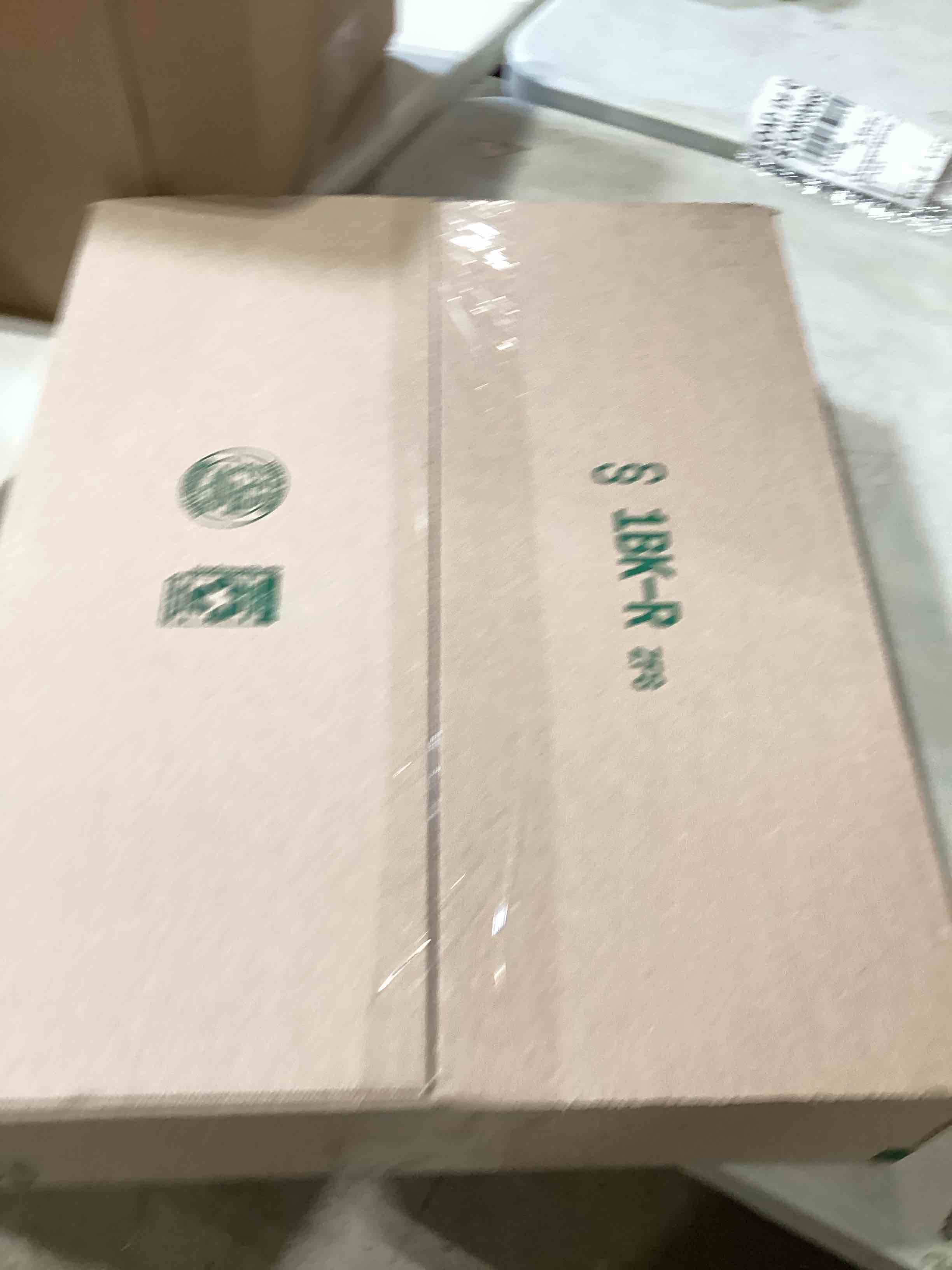 https://s3.amazonaws.com/lotting-images-prod/bidfta/GRN6655041_1728669014772.jpeg