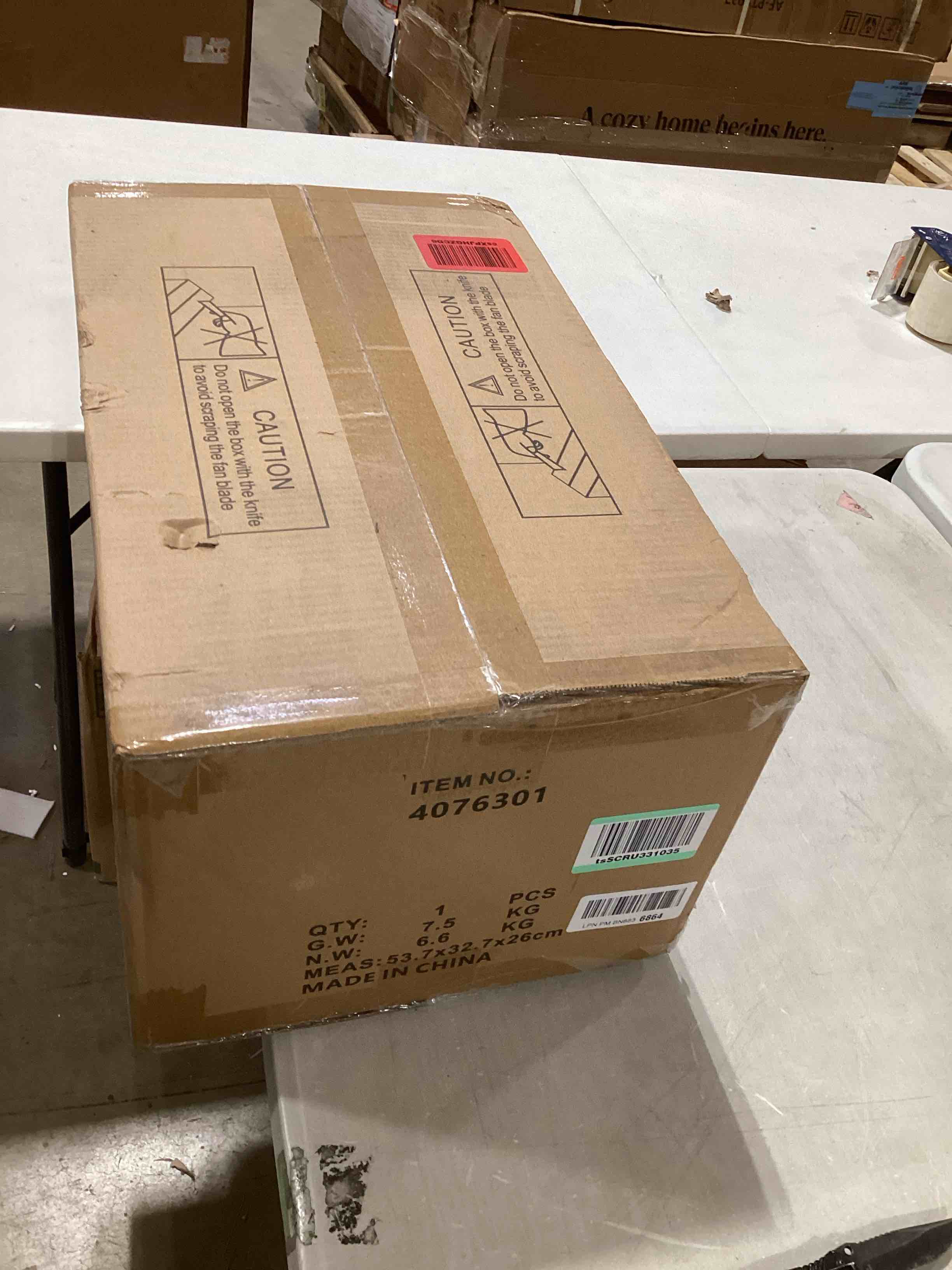 https://s3.amazonaws.com/lotting-images-prod/bidfta/GRN6655509_1729108504203.jpeg