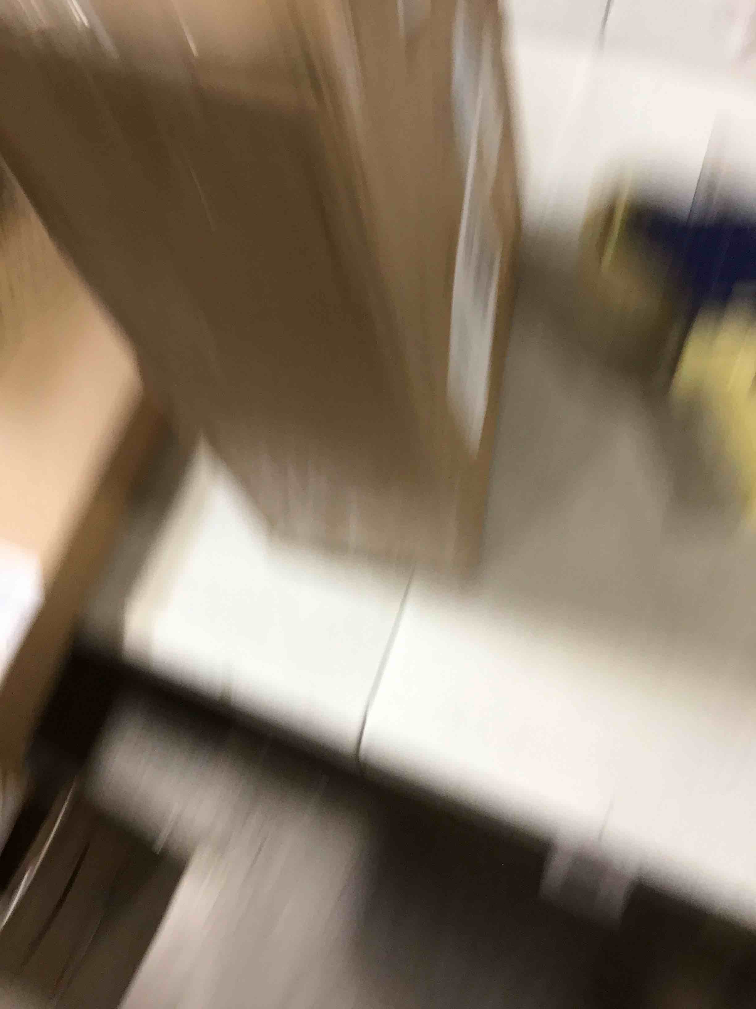 https://s3.amazonaws.com/lotting-images-prod/bidfta/GRN6655666_1729189971970.jpeg