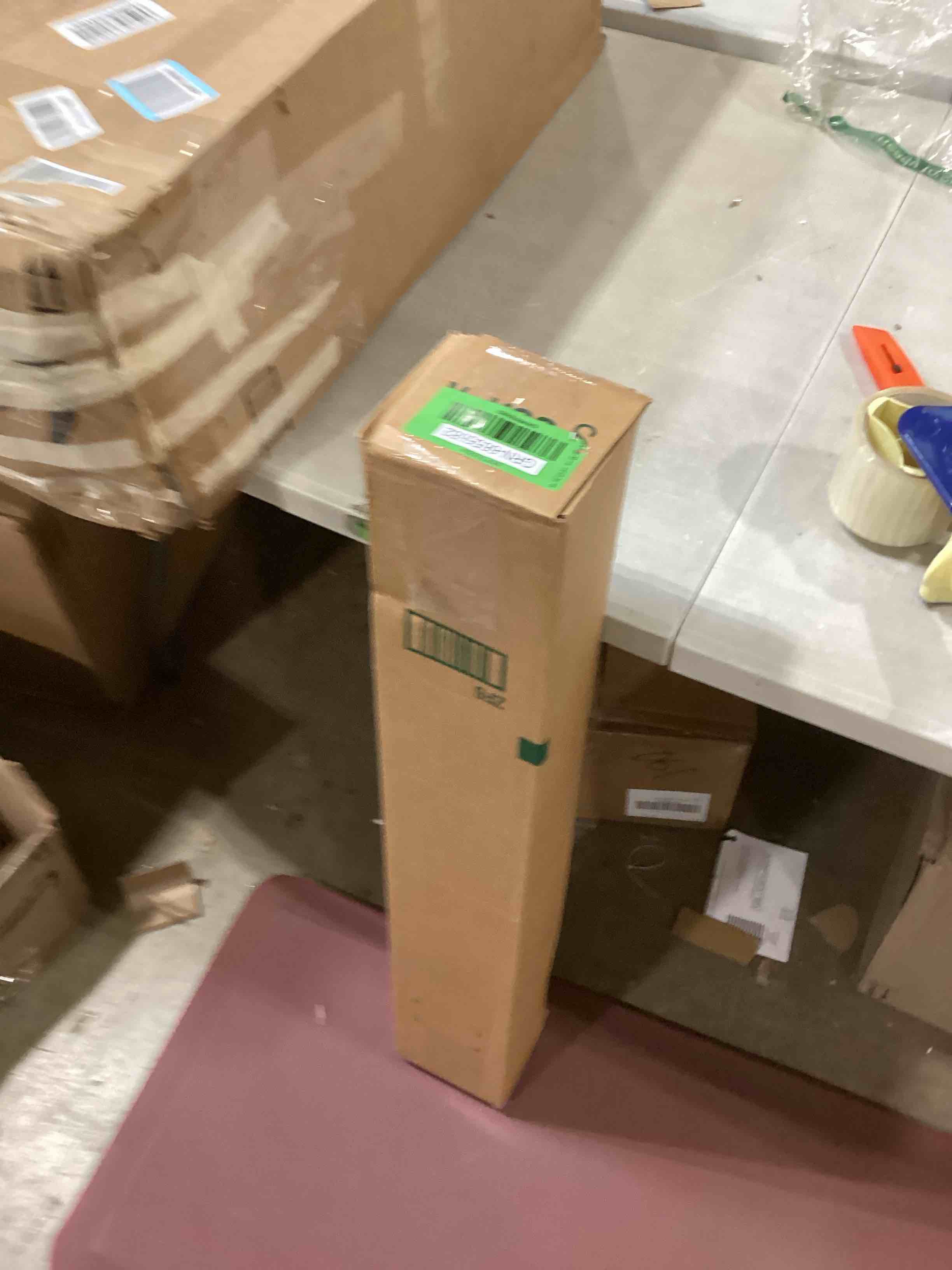 https://s3.amazonaws.com/lotting-images-prod/bidfta/GRN6655682_1729194221830.jpeg