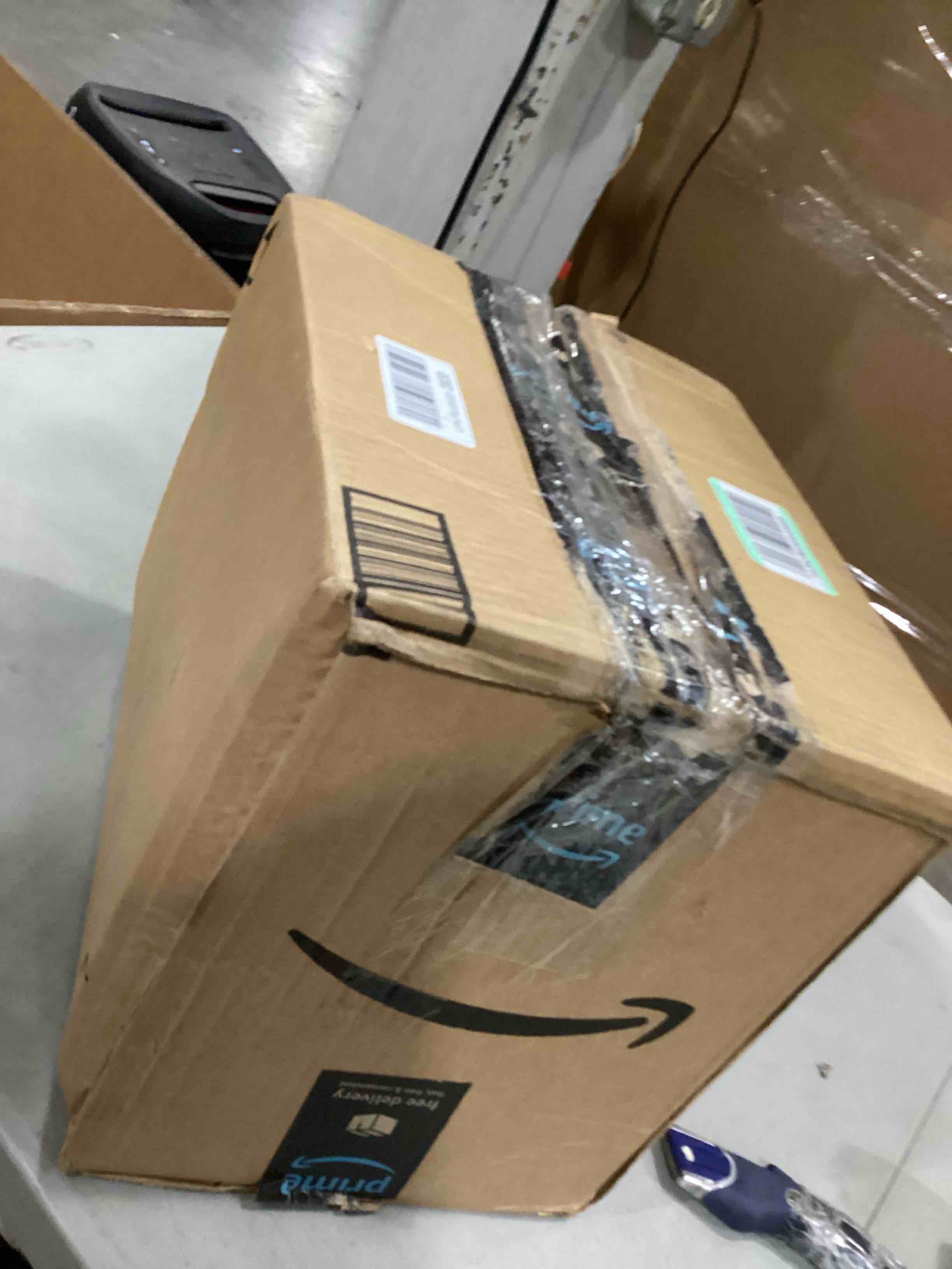 https://s3.amazonaws.com/lotting-images-prod/bidfta/GRN6656317_1732215289787.jpeg