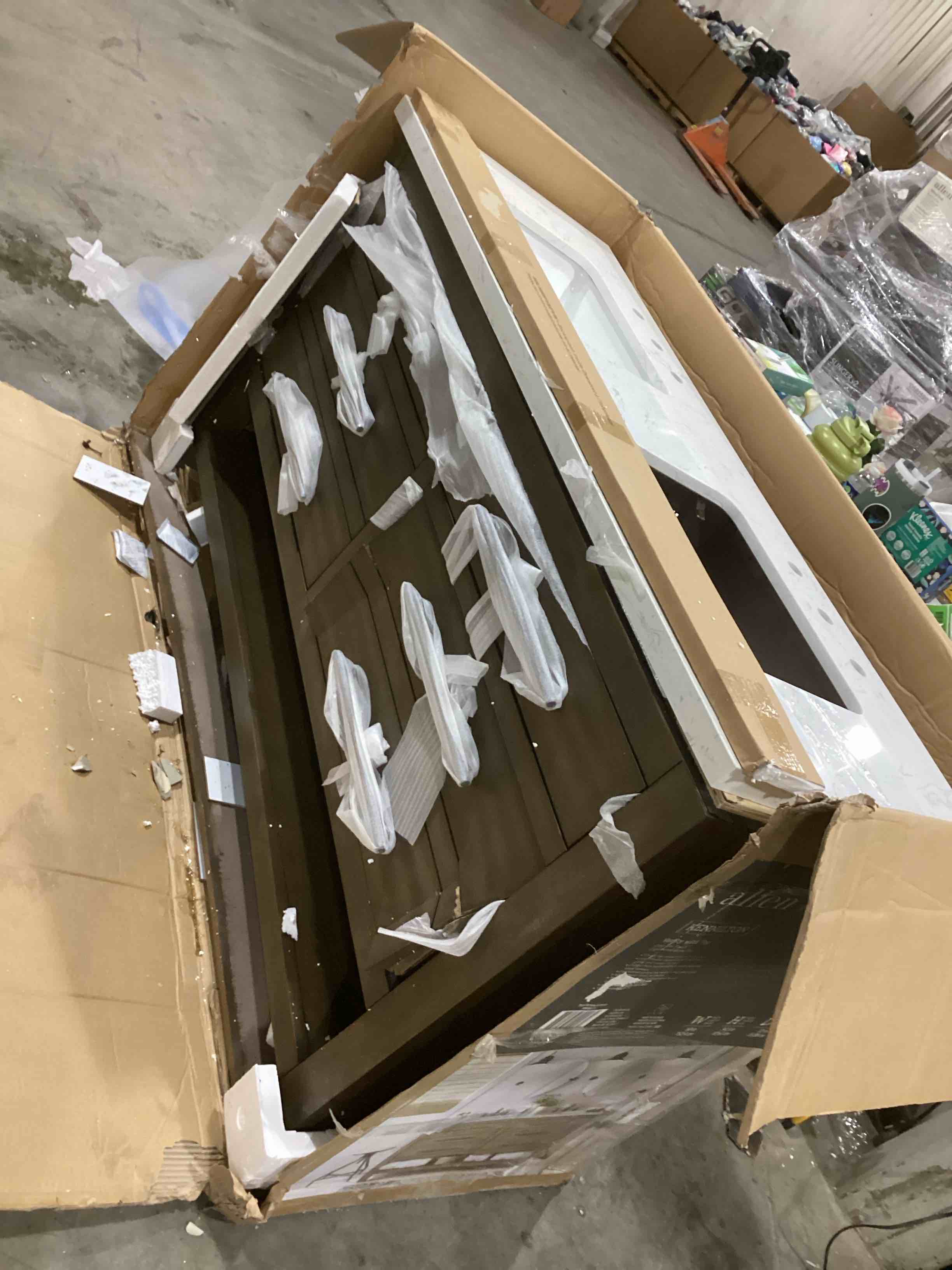 https://s3.amazonaws.com/lotting-images-prod/bidfta/GRN6657237_1733153519376.jpeg