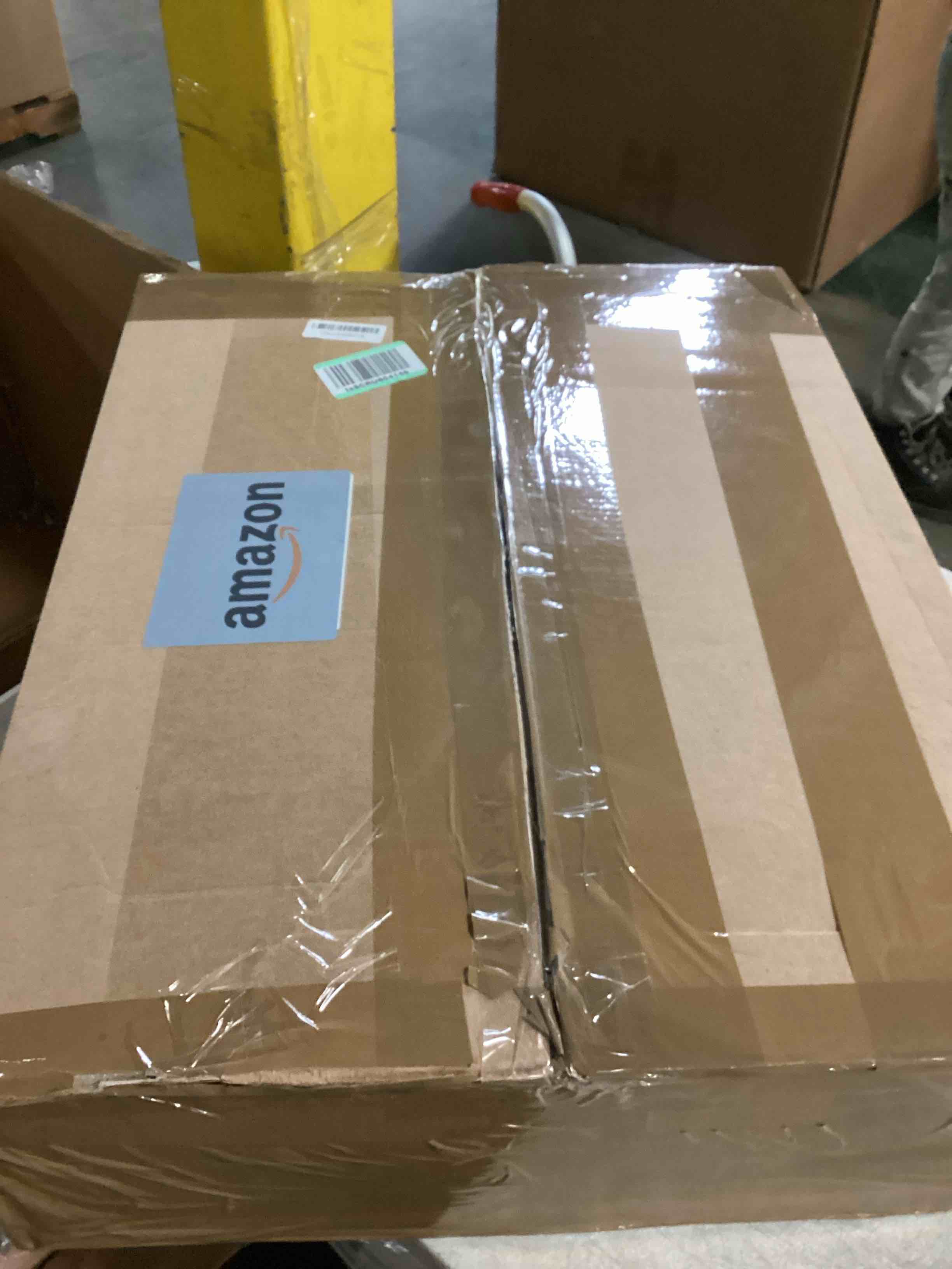 https://s3.amazonaws.com/lotting-images-prod/bidfta/GRN6657450_1732127578428.jpeg