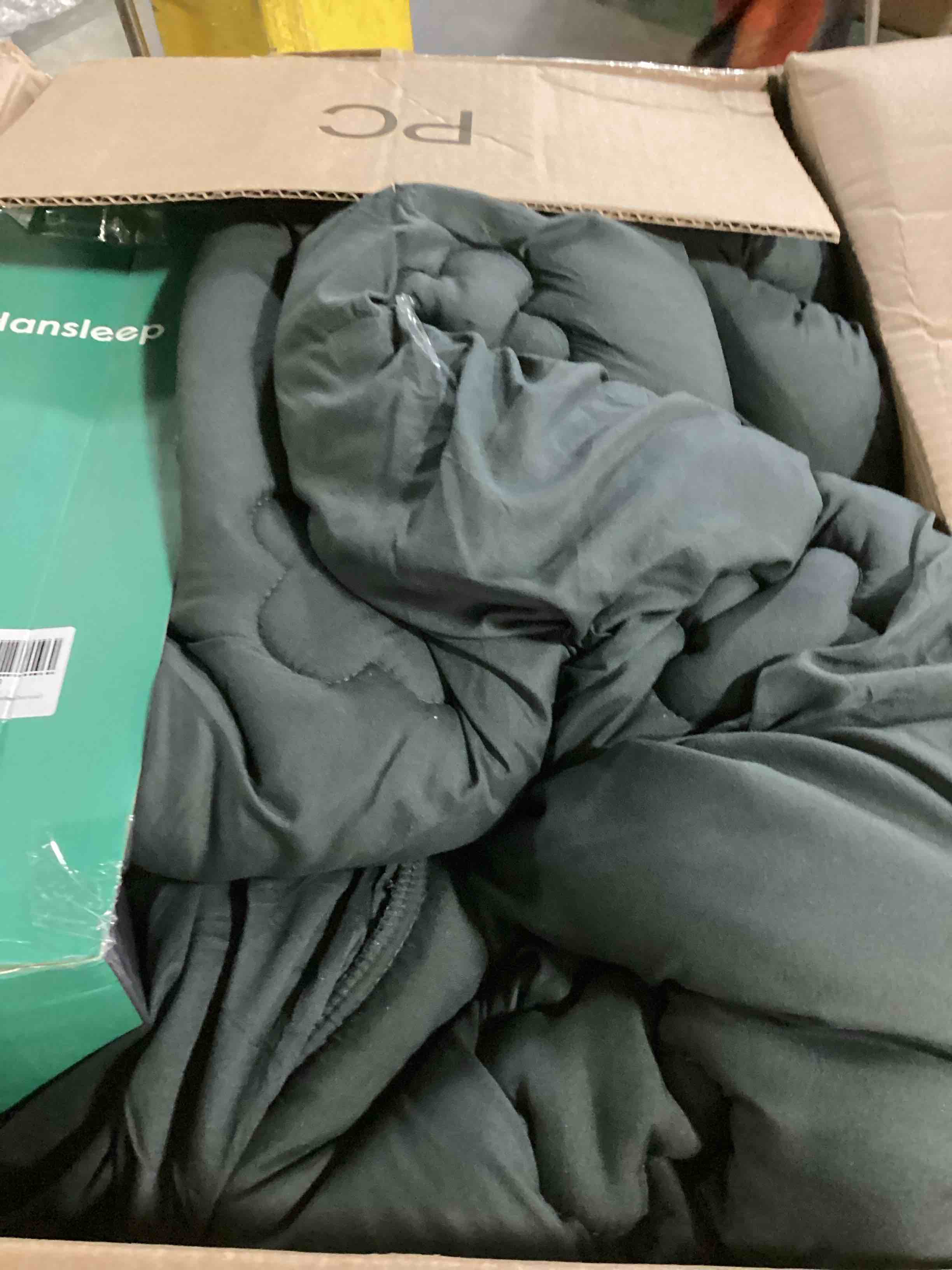 https://s3.amazonaws.com/lotting-images-prod/bidfta/GRN6657671_1732208171881.jpeg