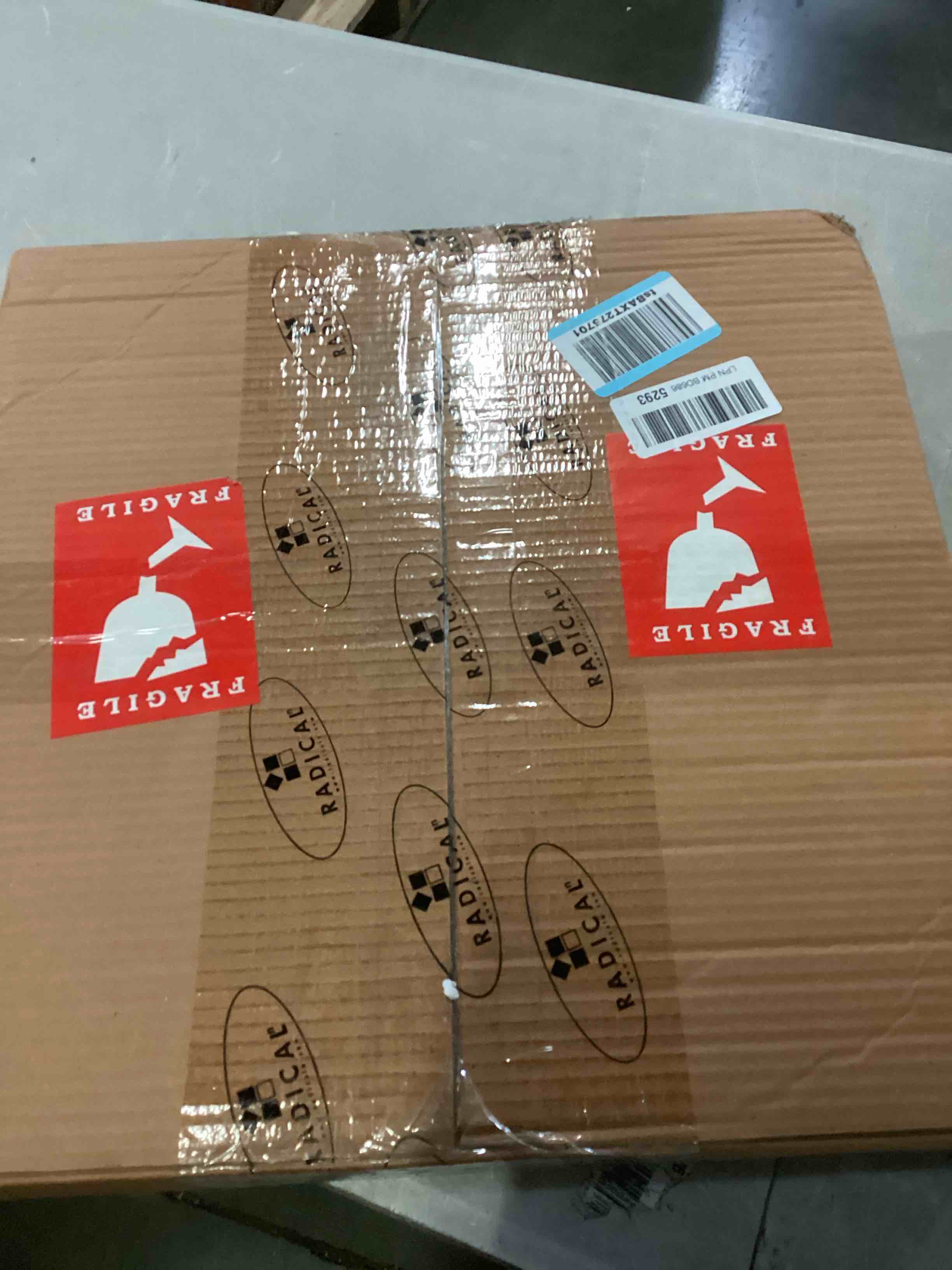 https://s3.amazonaws.com/lotting-images-prod/bidfta/GRN6659256_1733945272362.jpeg