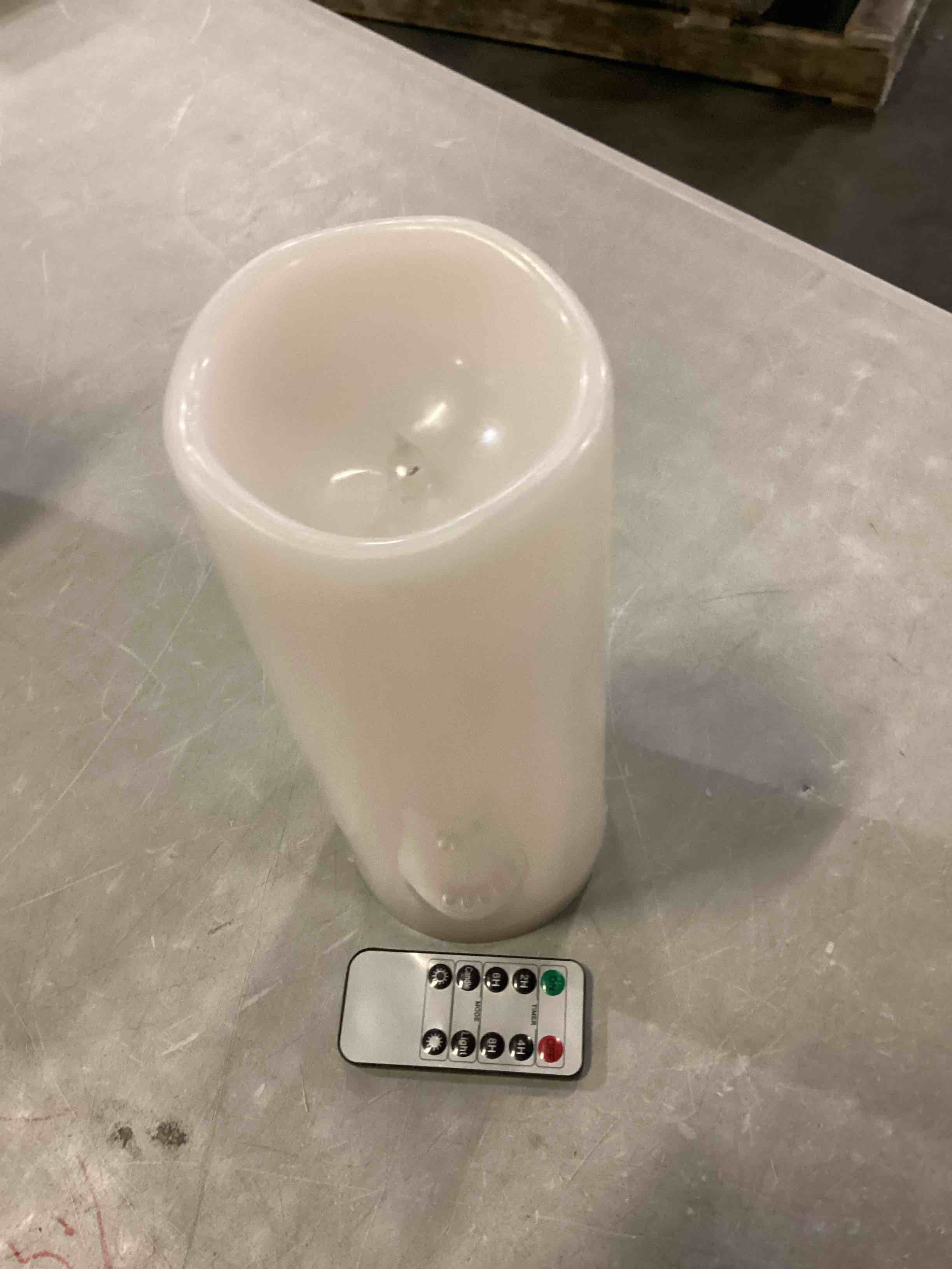 Flickering LED Unscented Flameless Candle