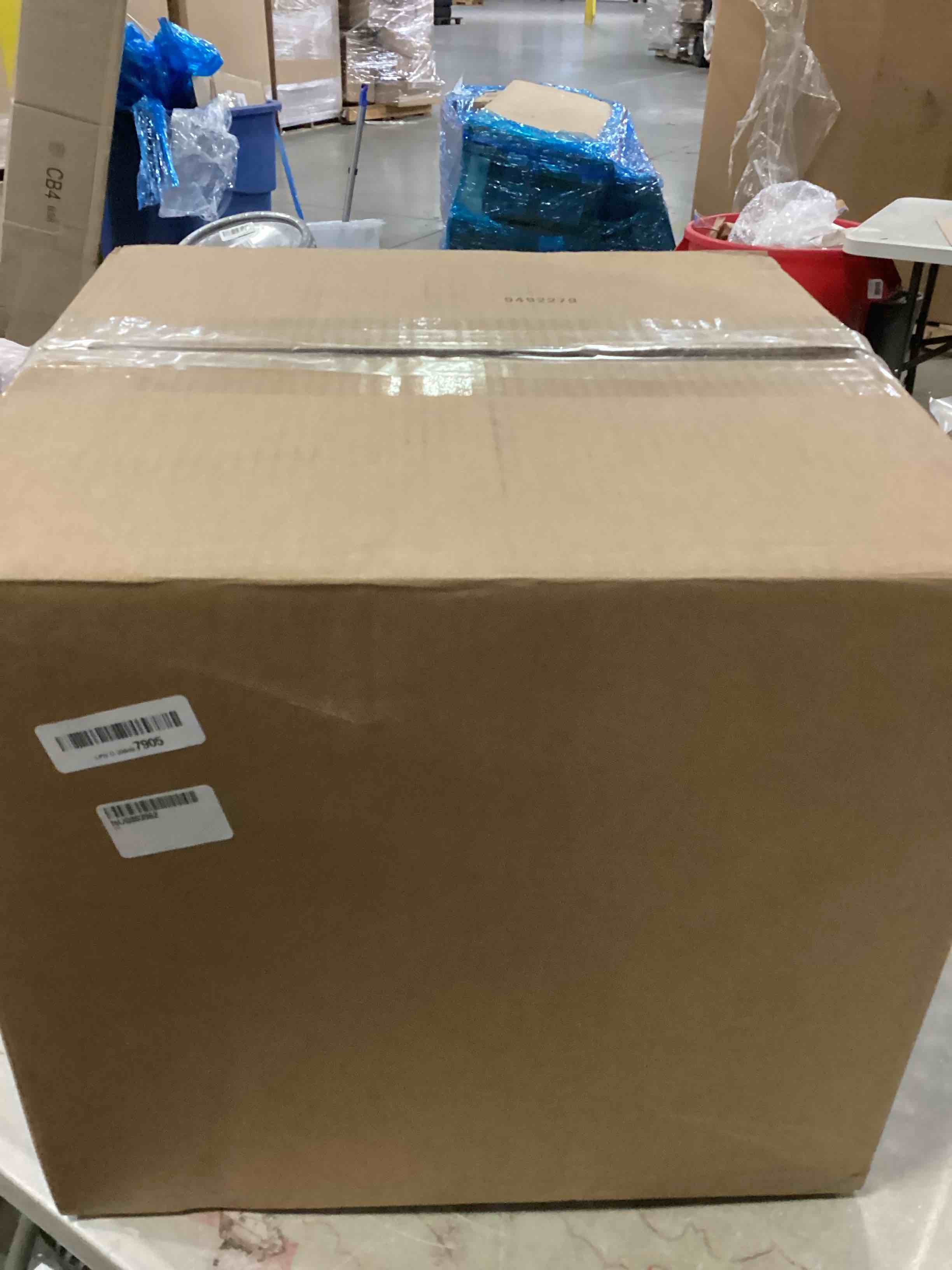 https://s3.amazonaws.com/lotting-images-prod/bidfta/GRN6661182_1733142723632.jpeg