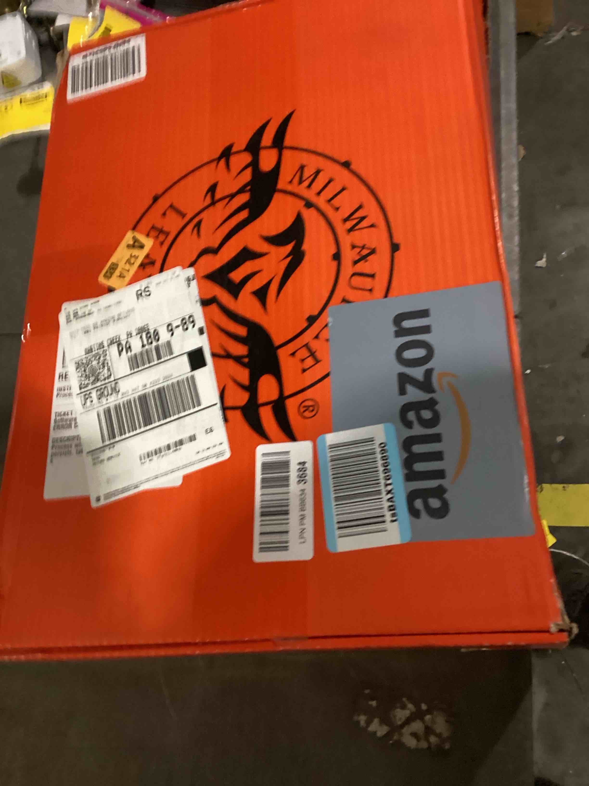 https://s3.amazonaws.com/lotting-images-prod/bidfta/GRN6662413_1733163709811.jpeg