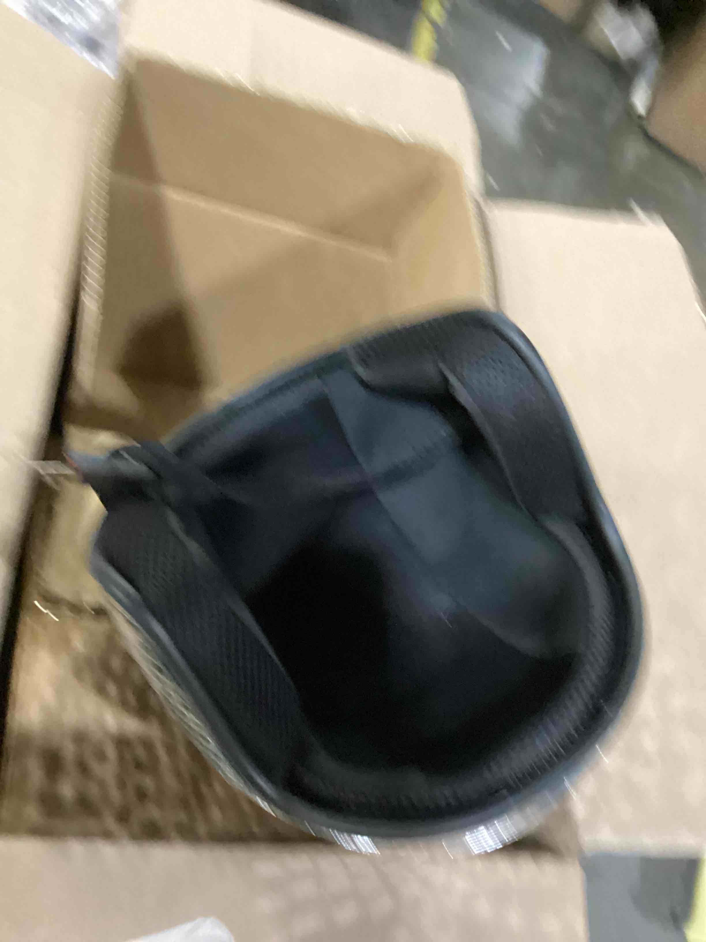 https://s3.amazonaws.com/lotting-images-prod/bidfta/GRN6662444_1733229463212.jpeg
