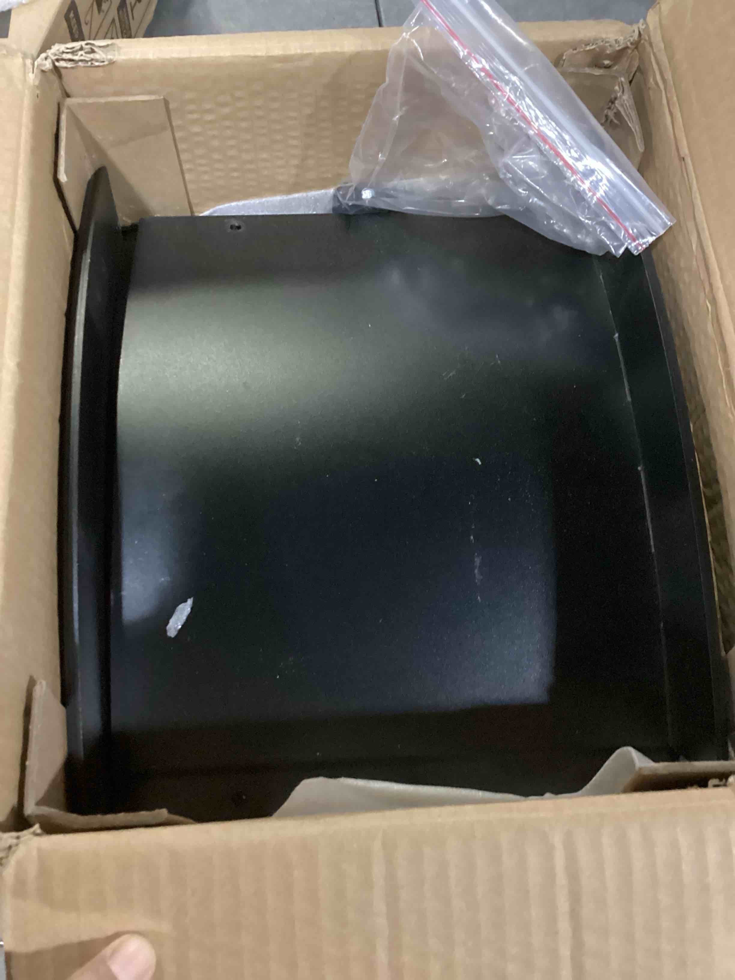 https://s3.amazonaws.com/lotting-images-prod/bidfta/GRN6662541_1733315935171.jpeg