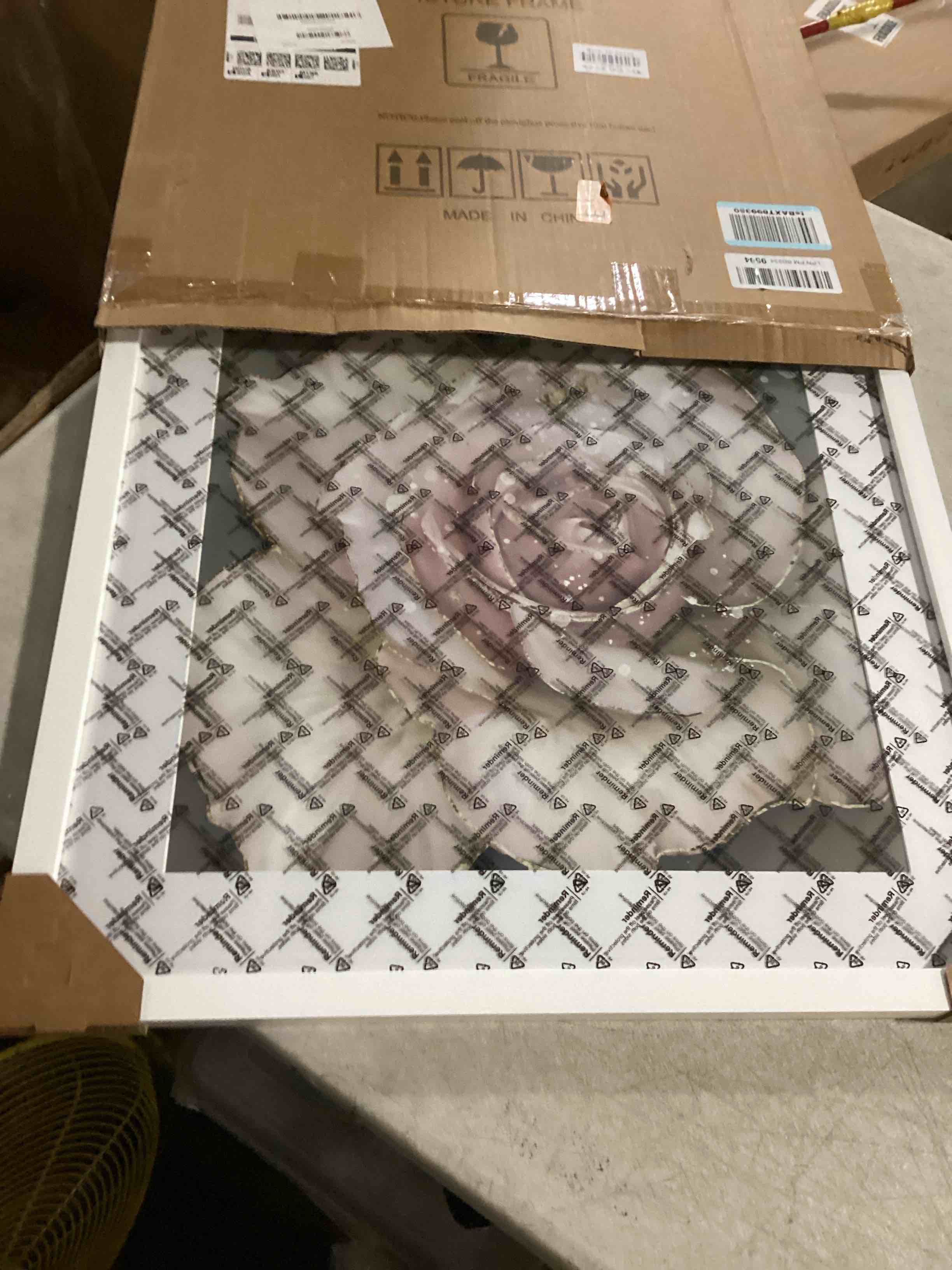 https://s3.amazonaws.com/lotting-images-prod/bidfta/GRN6663795_1734105748701.jpeg