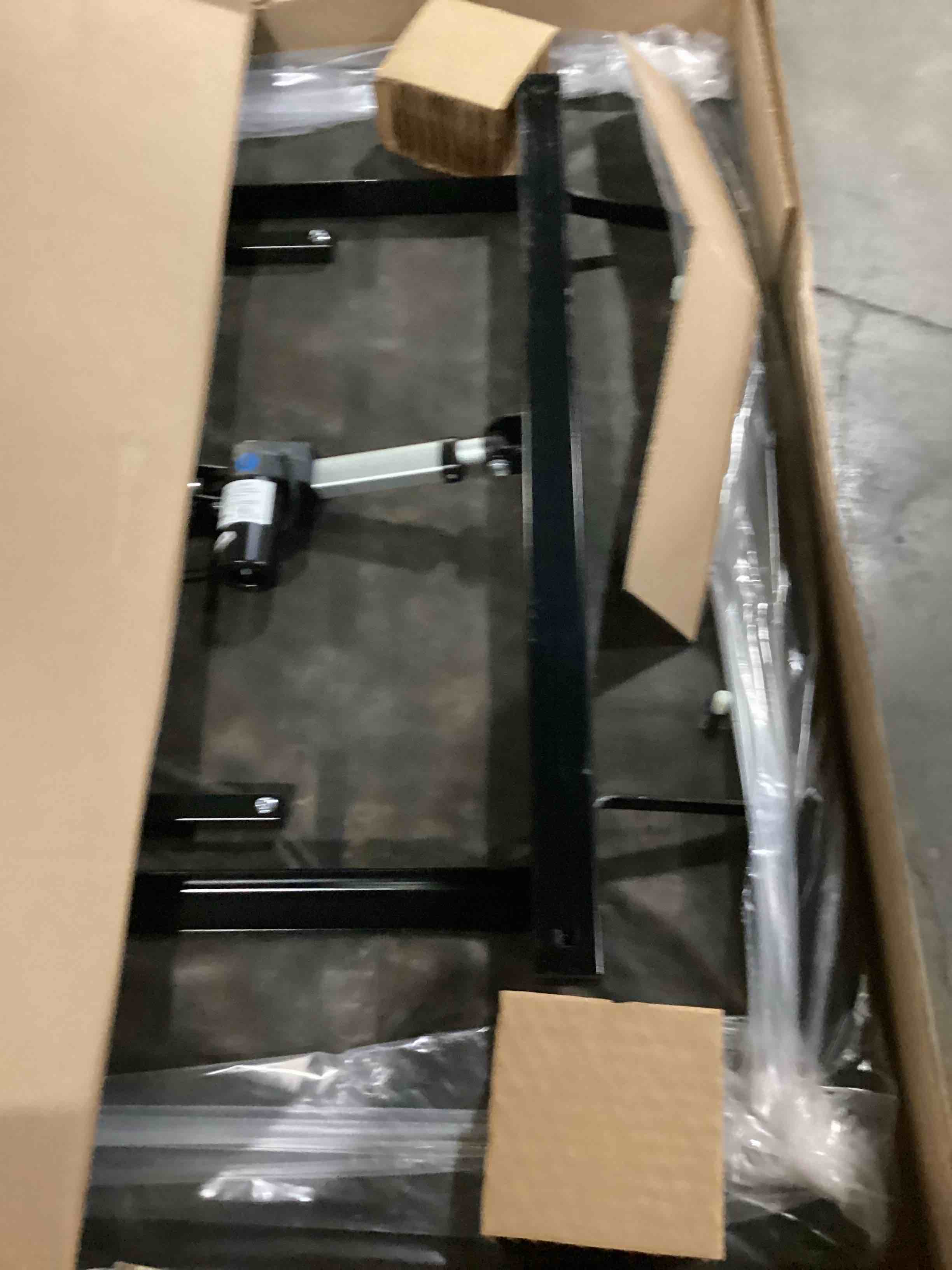 https://s3.amazonaws.com/lotting-images-prod/bidfta/GRN6664772_1734718385446.jpeg