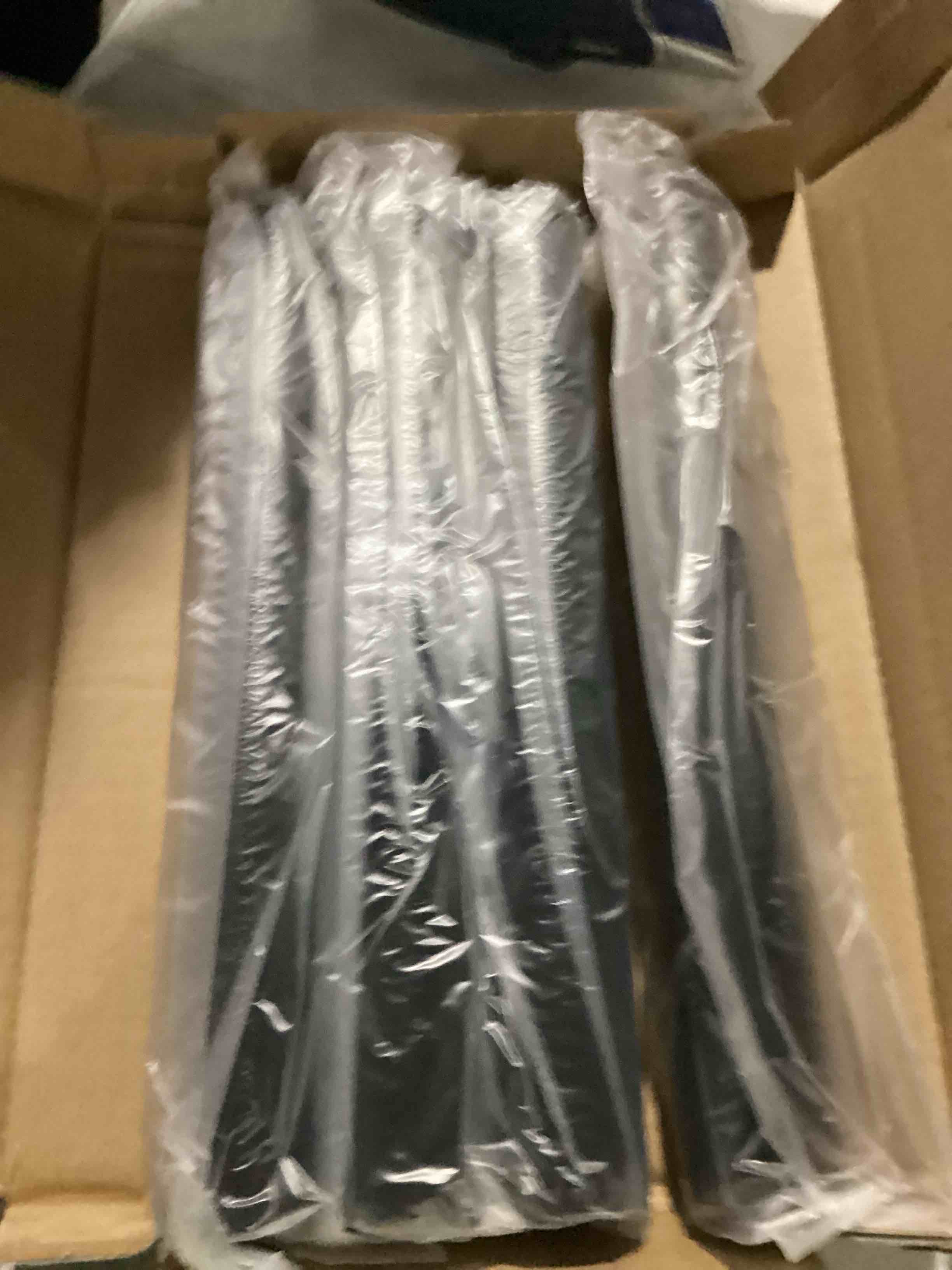 https://s3.amazonaws.com/lotting-images-prod/bidfta/GRN6664772_1734718883871.jpeg