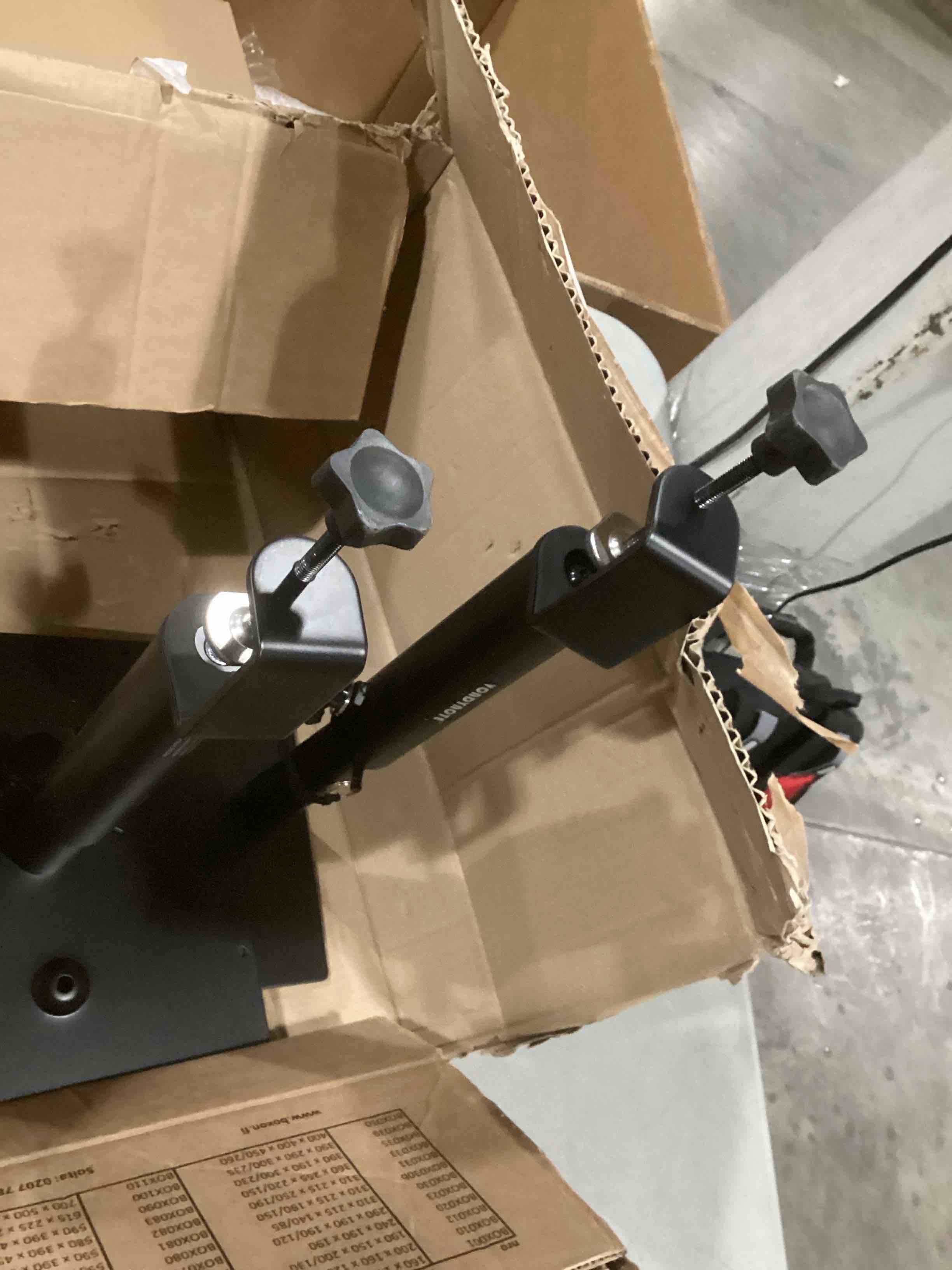 https://s3.amazonaws.com/lotting-images-prod/bidfta/GRN6665032_1736265542466.jpeg