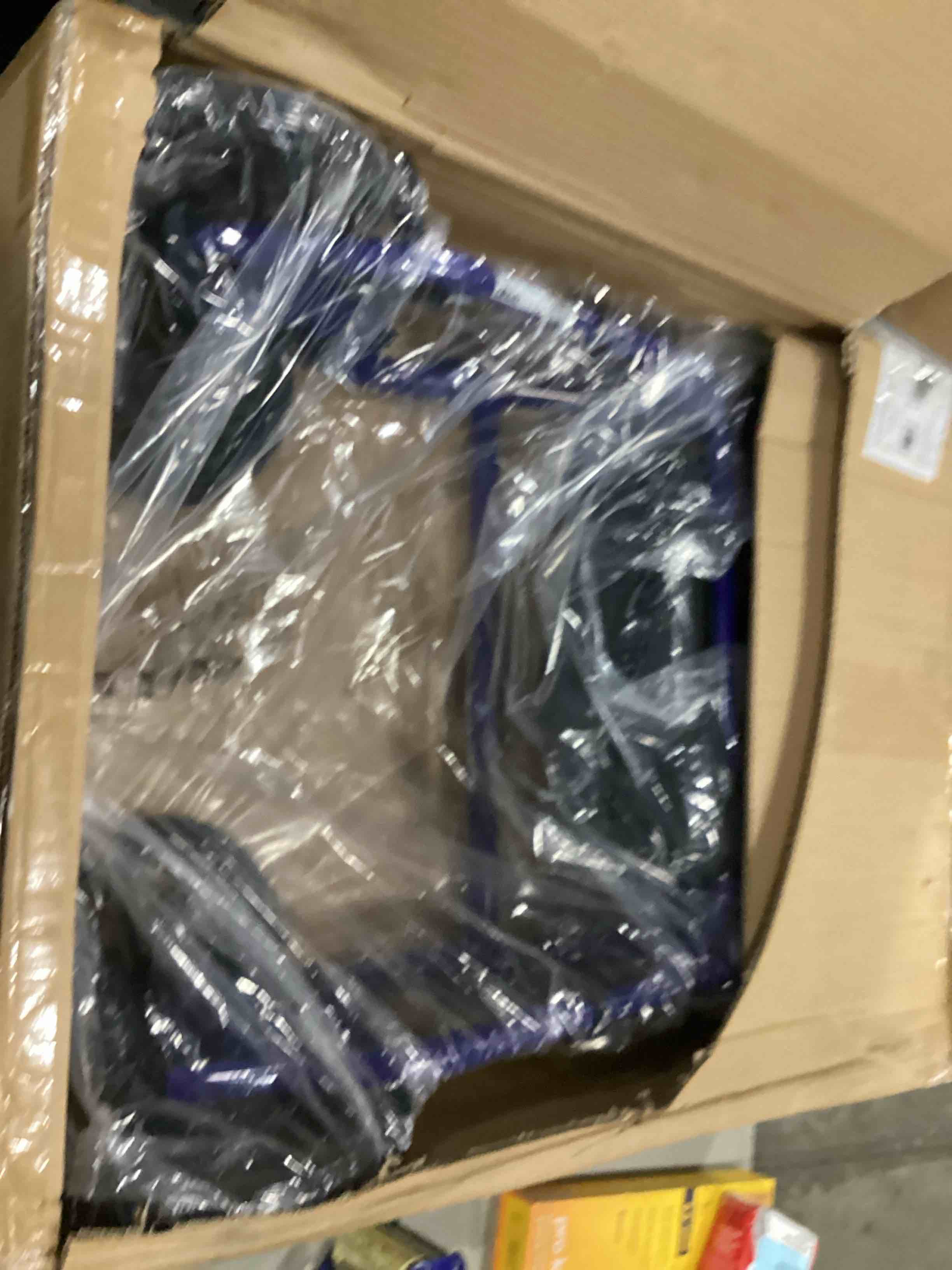 https://s3.amazonaws.com/lotting-images-prod/bidfta/GRN6665115_1736342181721.jpeg