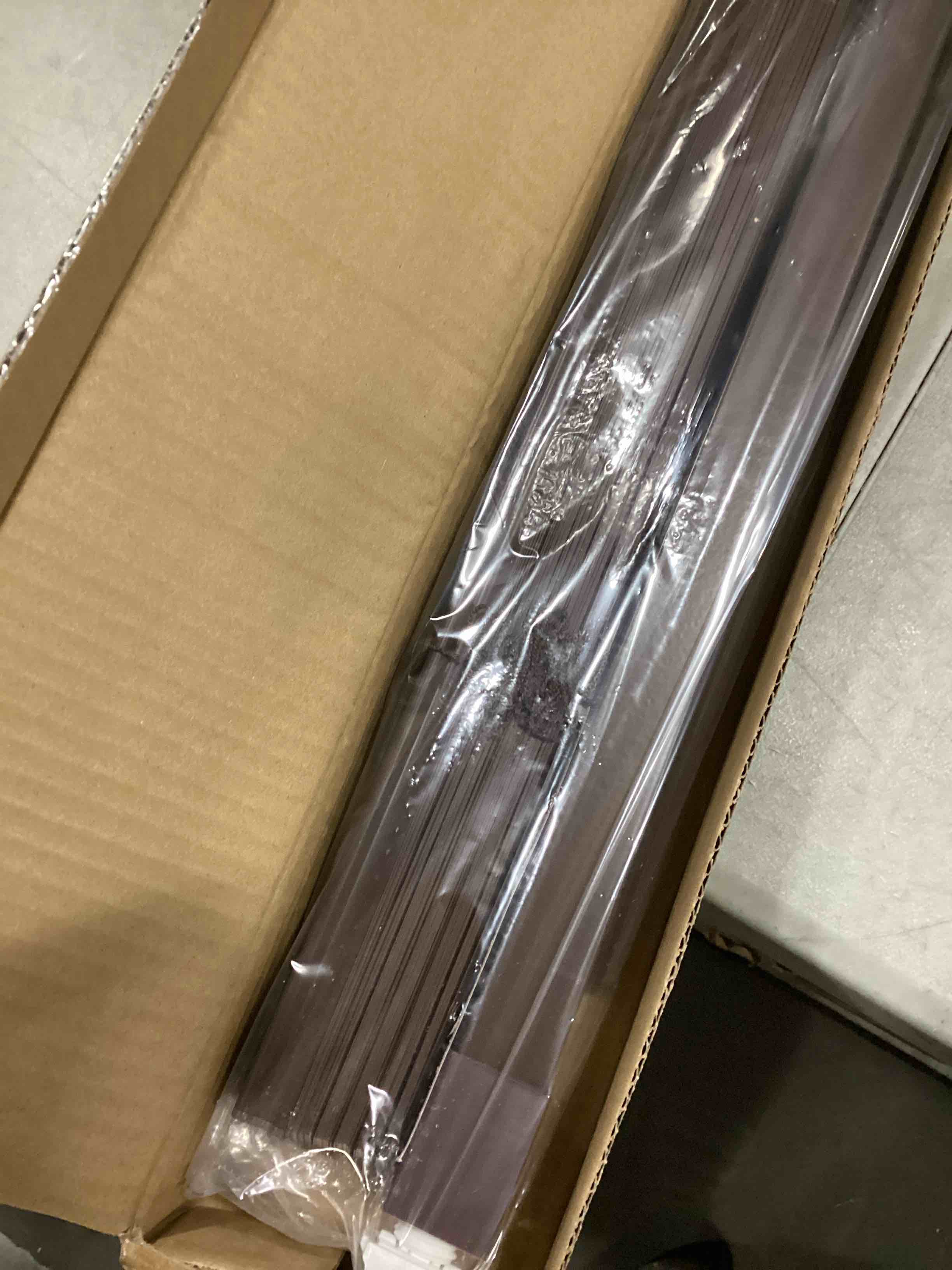https://s3.amazonaws.com/lotting-images-prod/bidfta/GRN6665529_1736777659697.jpeg