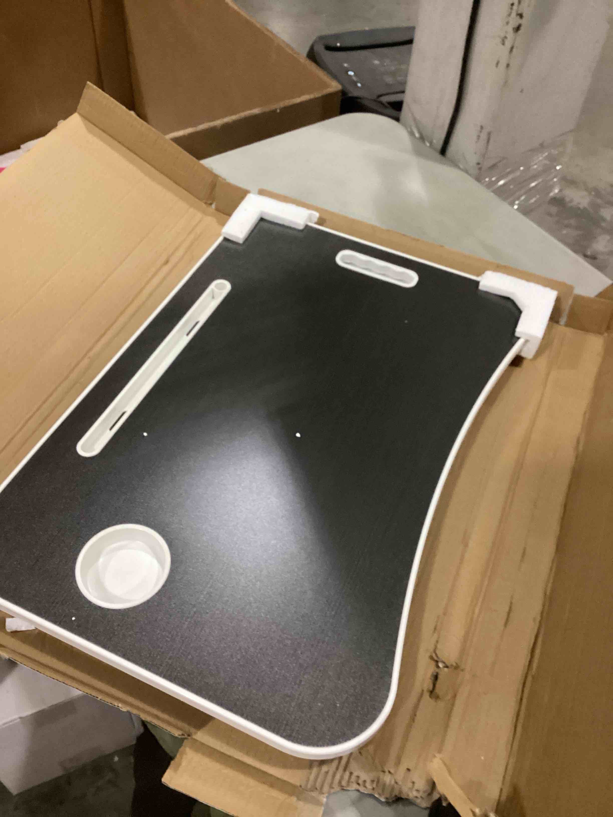 https://s3.amazonaws.com/lotting-images-prod/bidfta/GRN6665592_1736792006476.jpeg